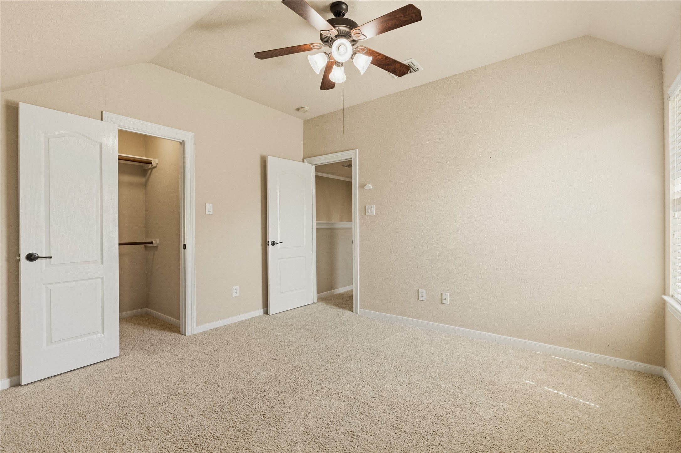 10702 Winding Green Drive Property Photo 42
