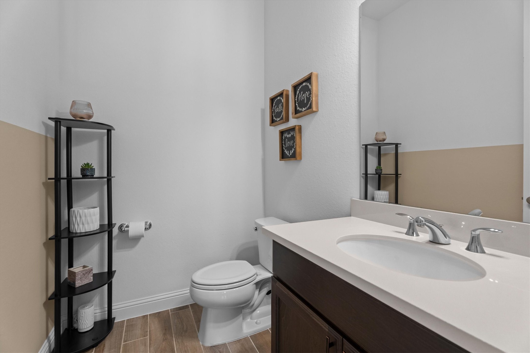 28096 Woodland Bend Way Property Photo 17