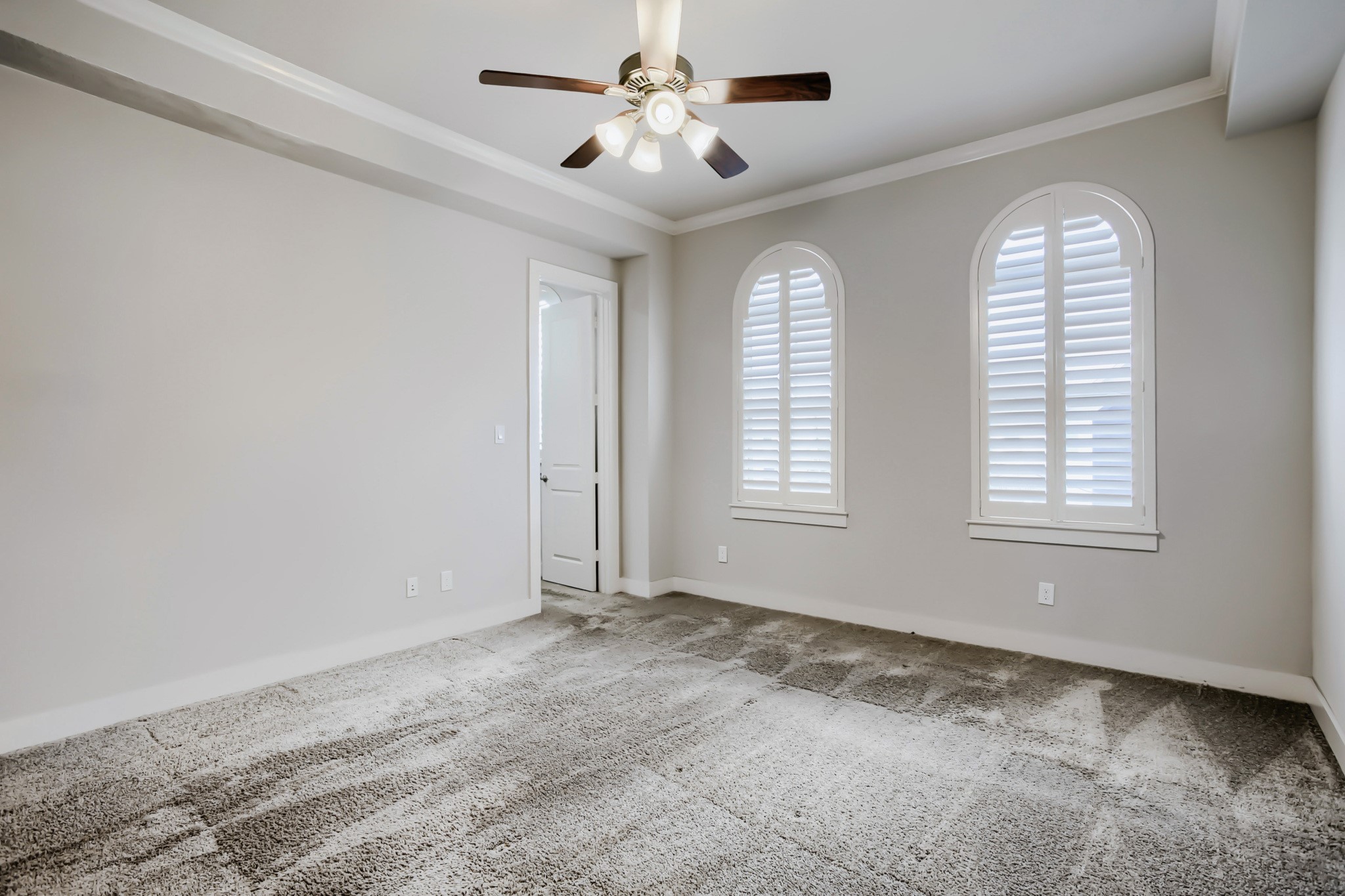 2723 Kennedy Street Property Photo 16