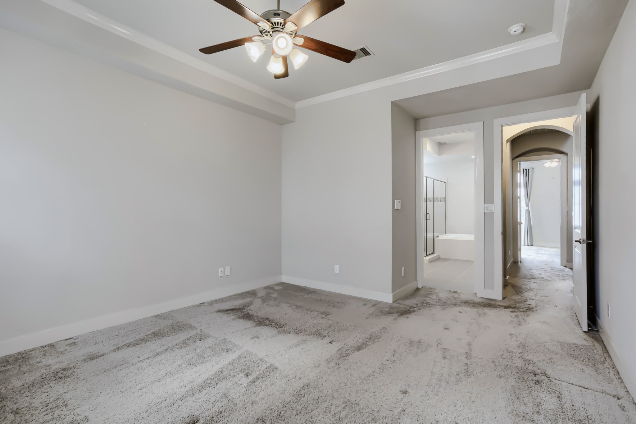 2723 Kennedy Street Property Photo 17