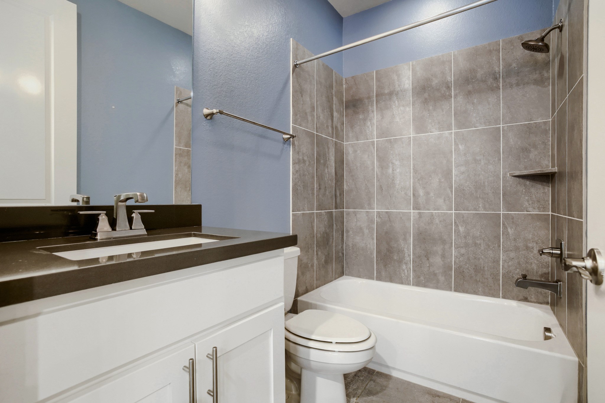 2723 Kennedy Street Property Photo 25