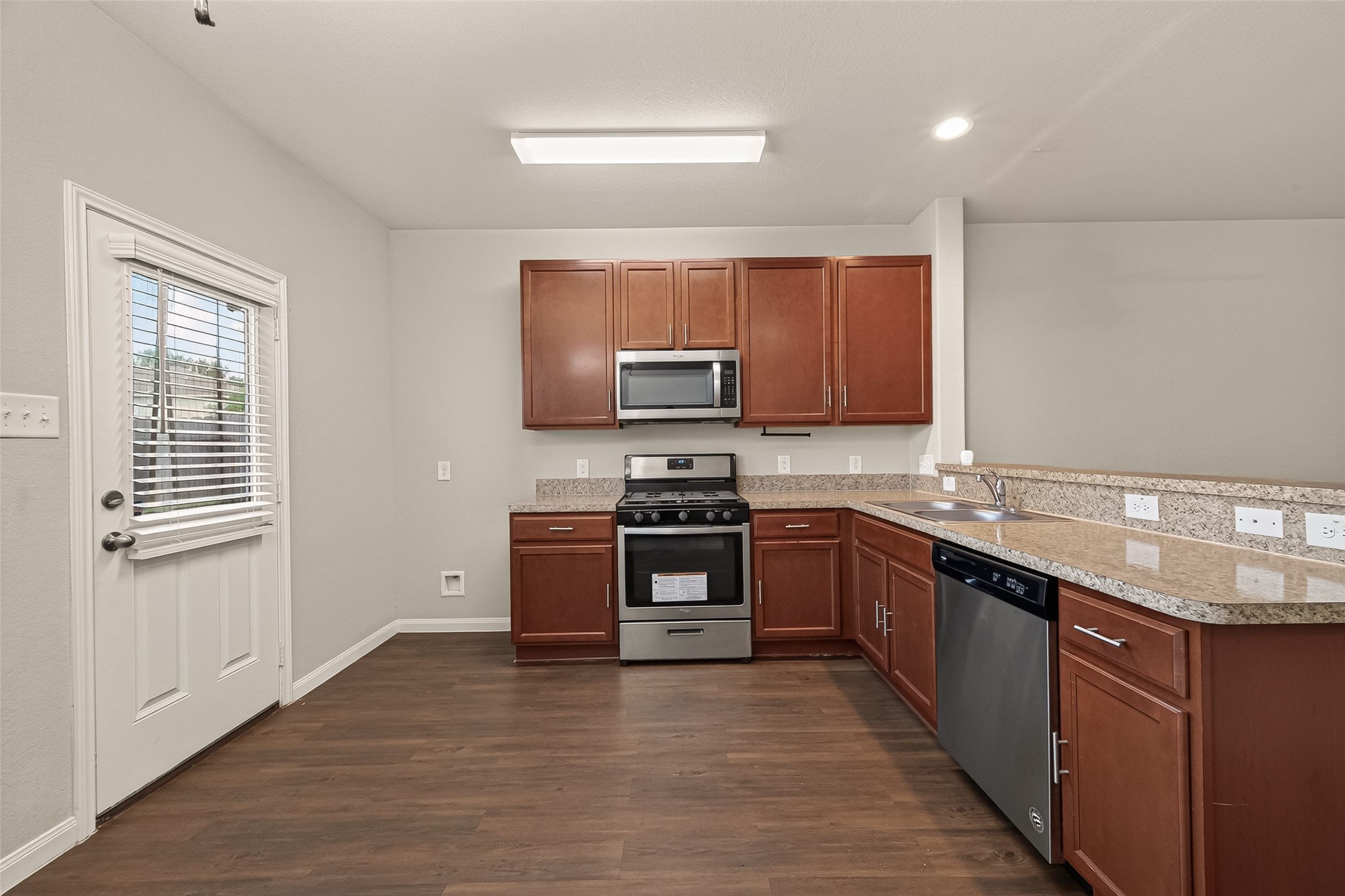 18726 Brisbane Creek Court Property Photo 6