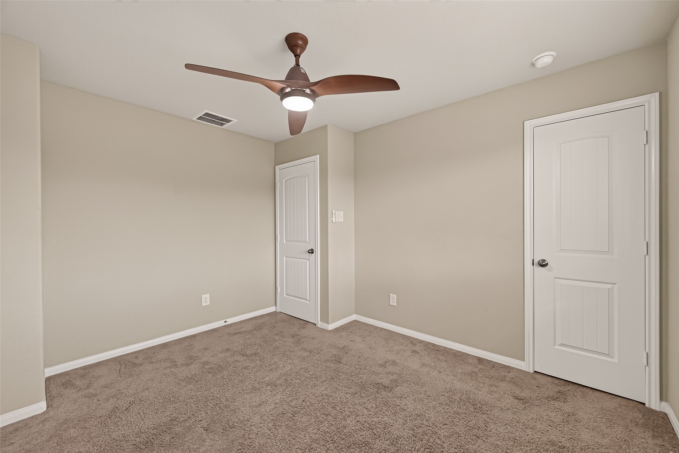 18726 Brisbane Creek Court Property Photo 10