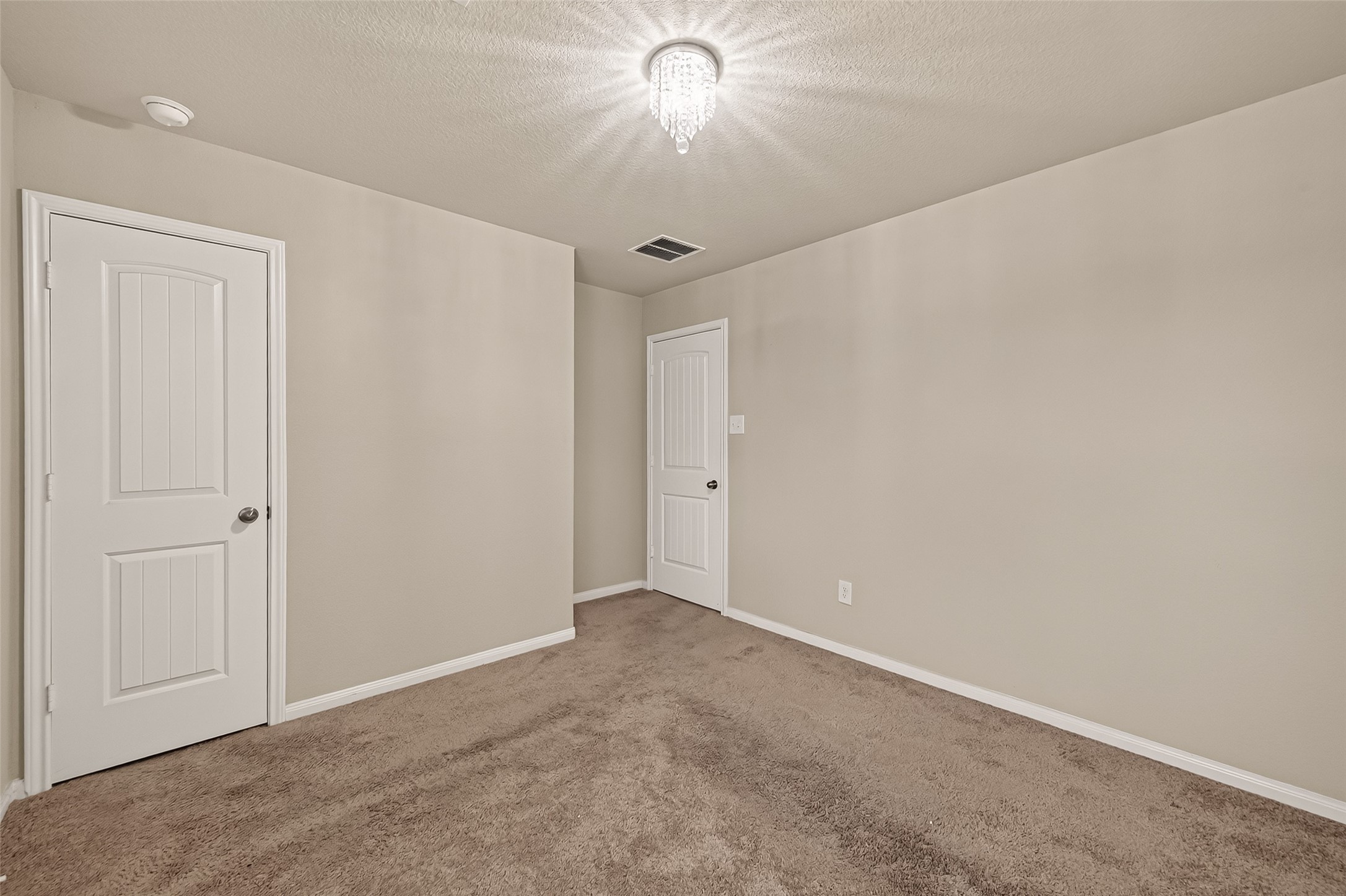 18726 Brisbane Creek Court Property Photo 12
