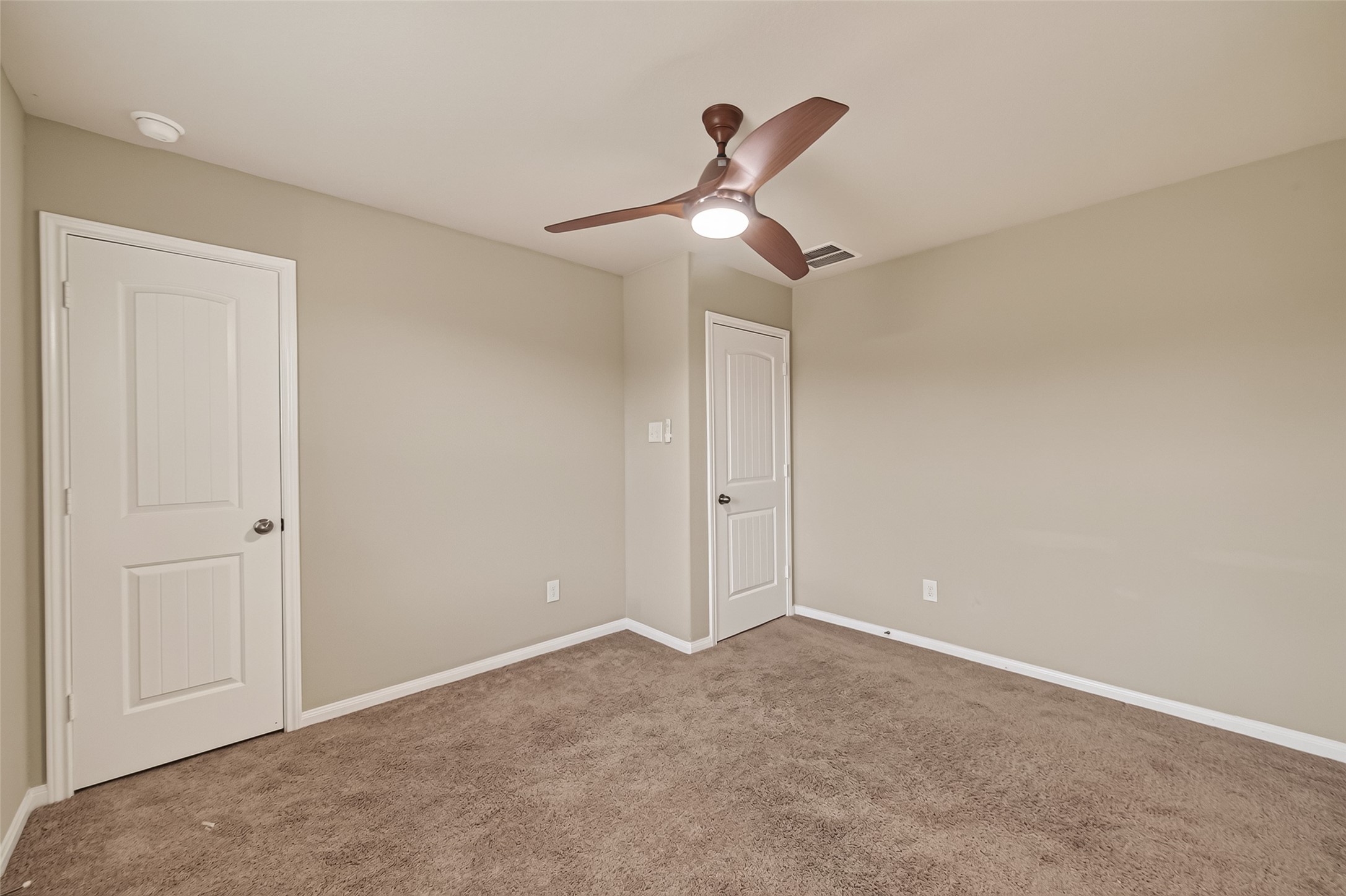 18726 Brisbane Creek Court Property Photo 15