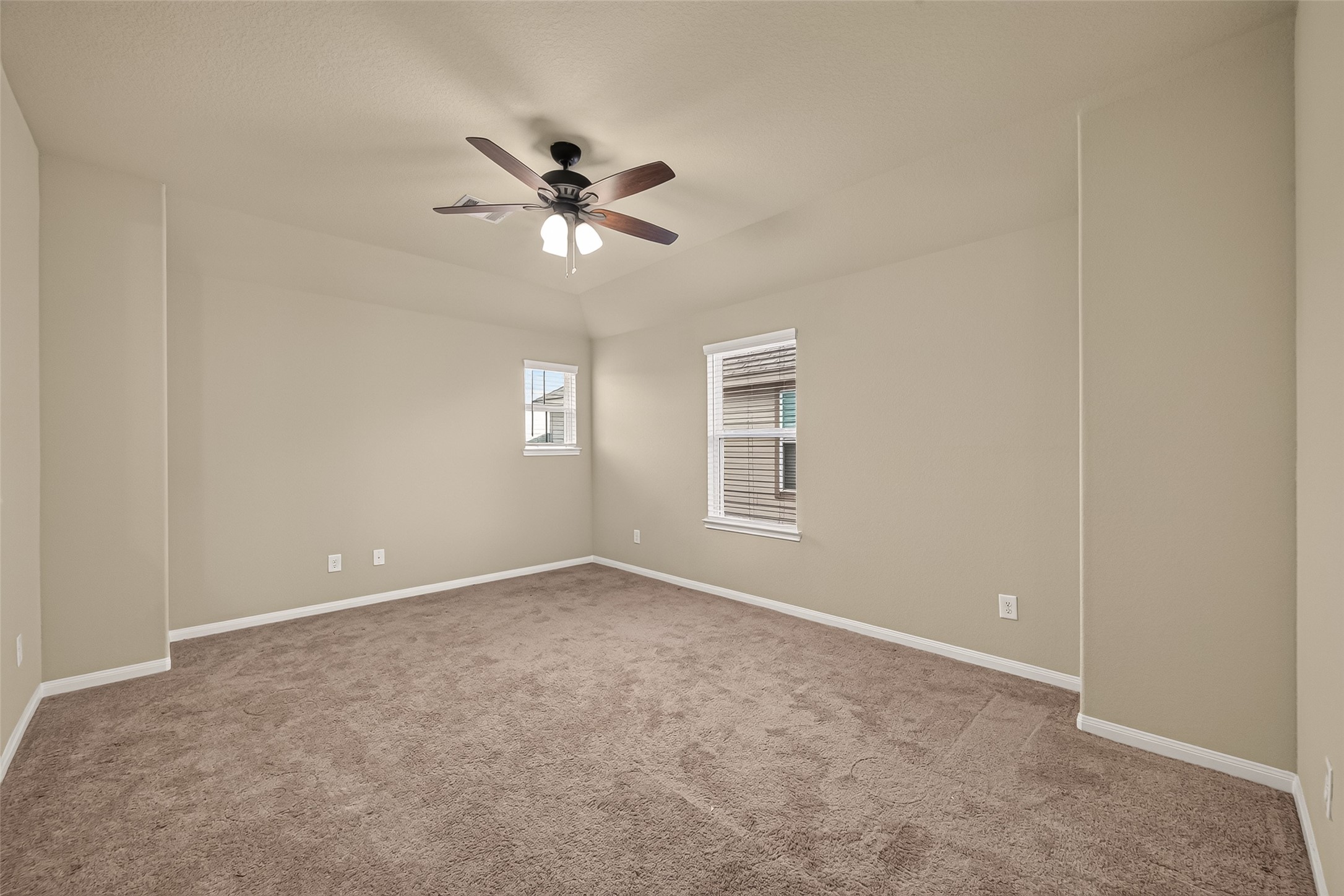 18726 Brisbane Creek Court Property Photo 16