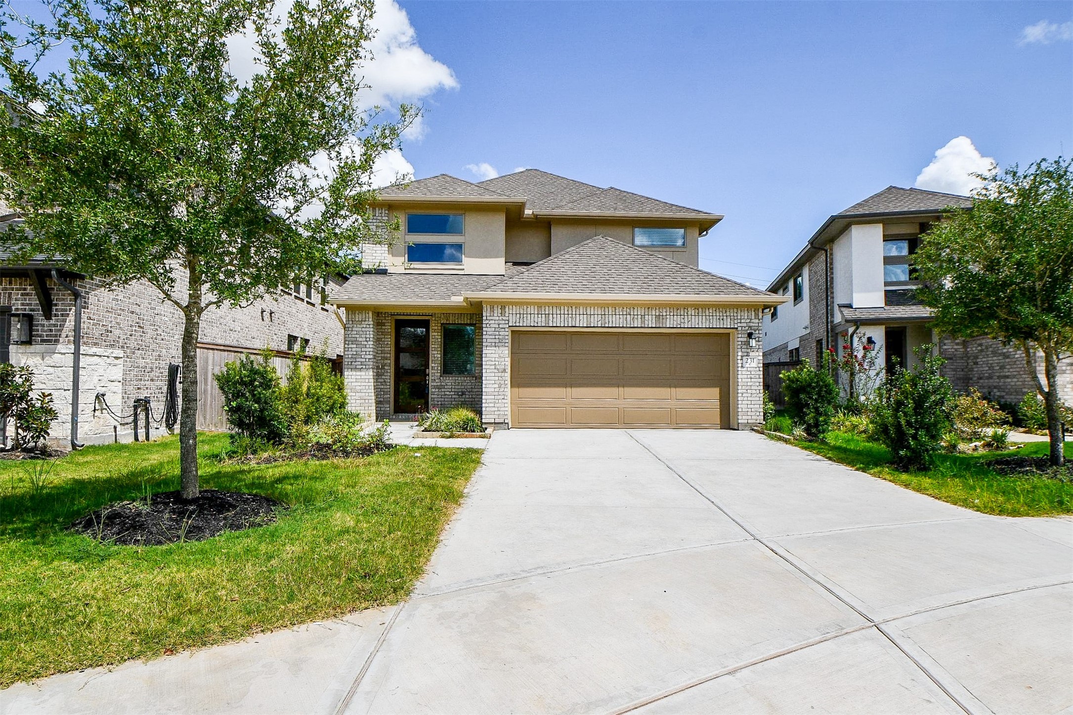 231 Bright Valley Way Property Photo 1