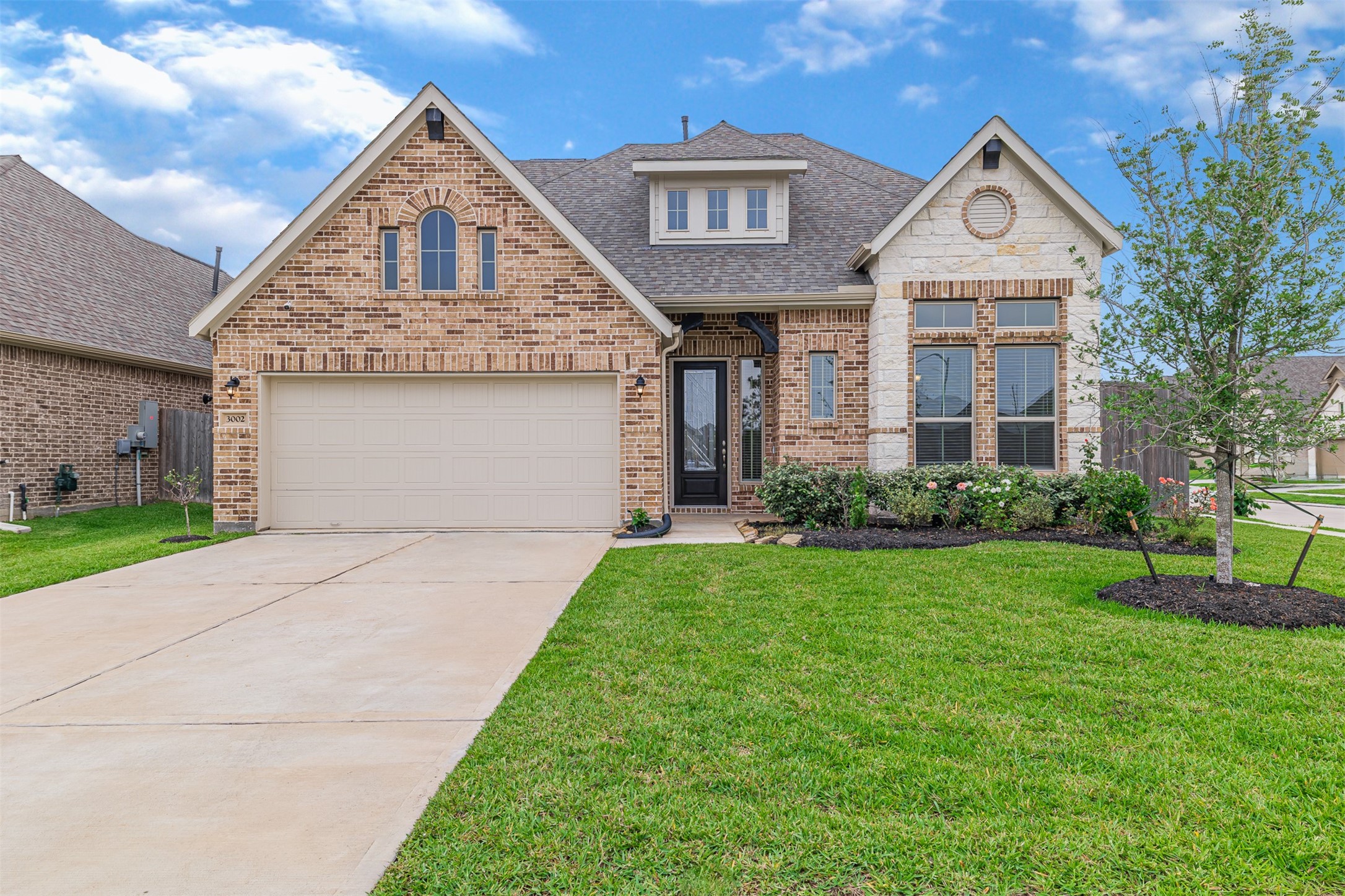 3002 Roberta Sue Drive