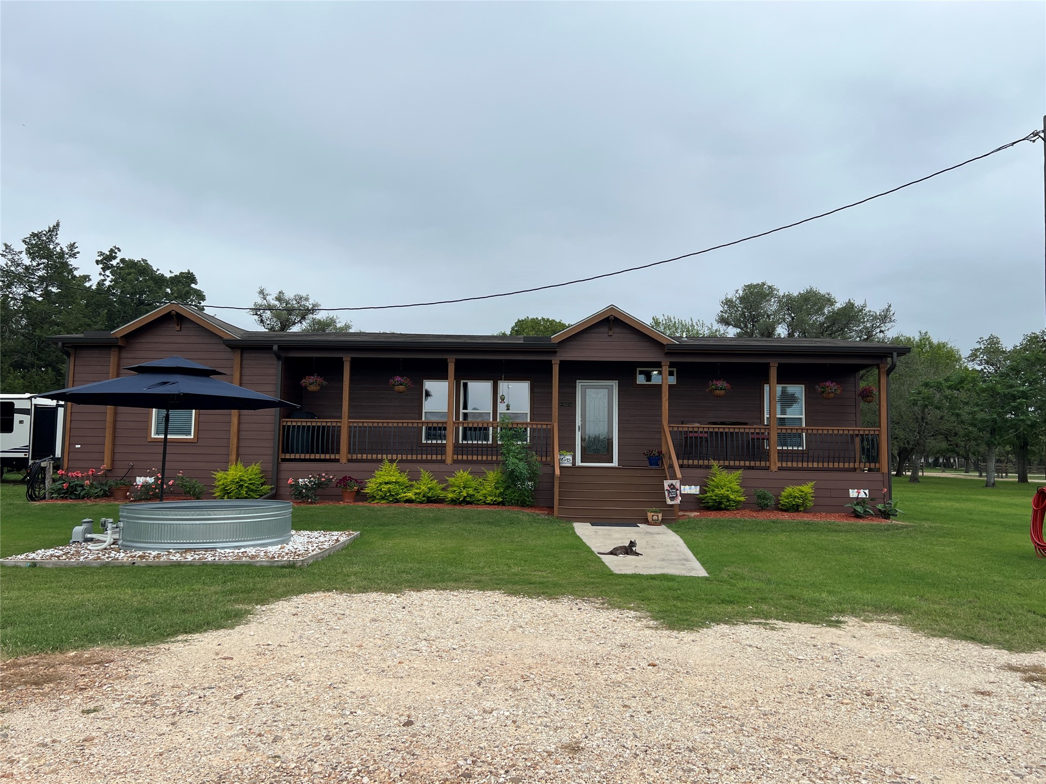 1385 Bego Road Property Photo 1