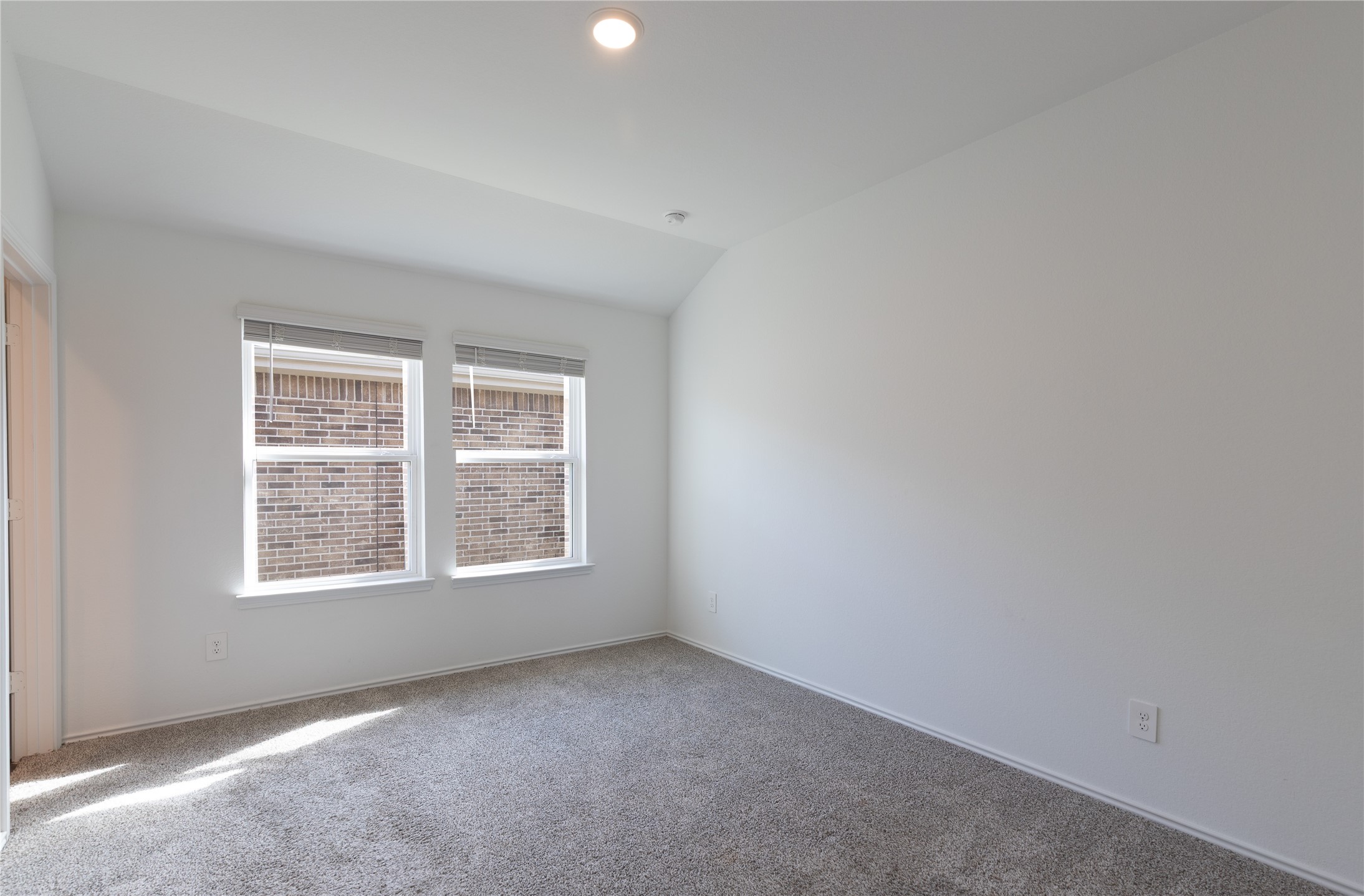 24330 Saddlestone Green Drive Property Photo 13