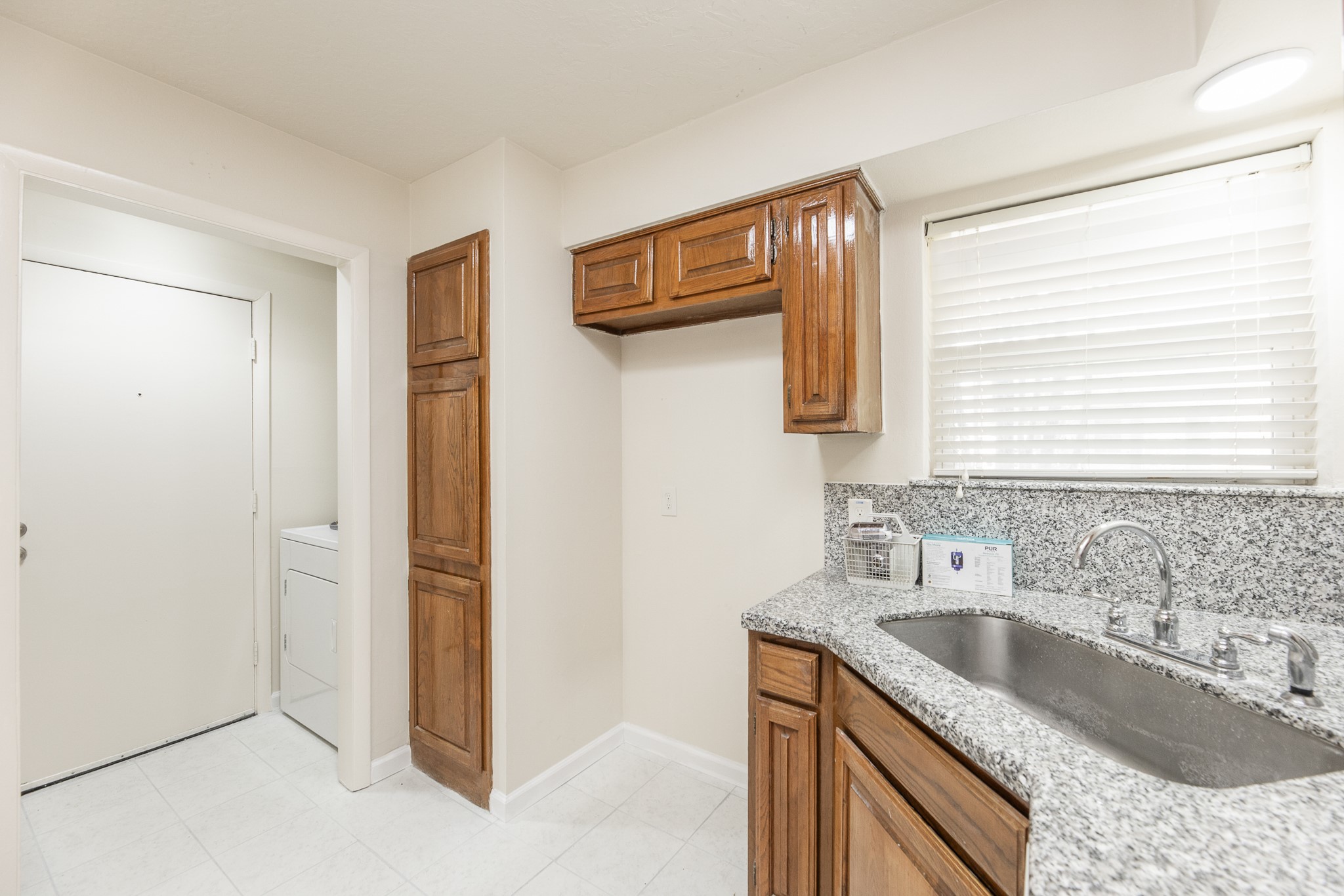 10810 Sugar Hill Drive Property Photo 16