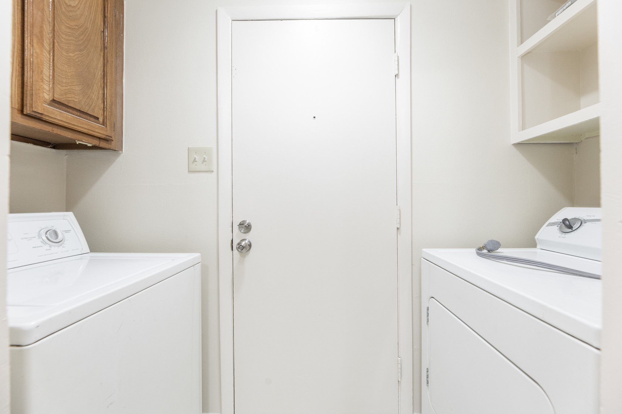 10810 Sugar Hill Drive Property Photo 17