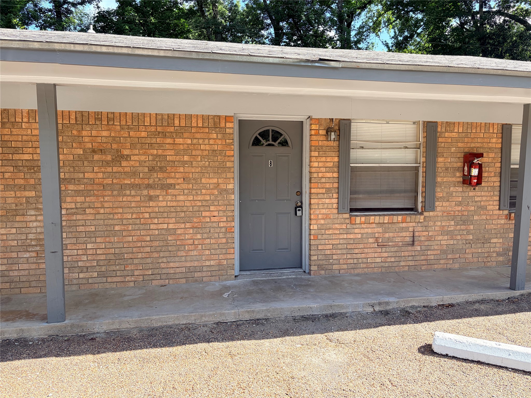 760 Cline Street 8 Property Photo 1