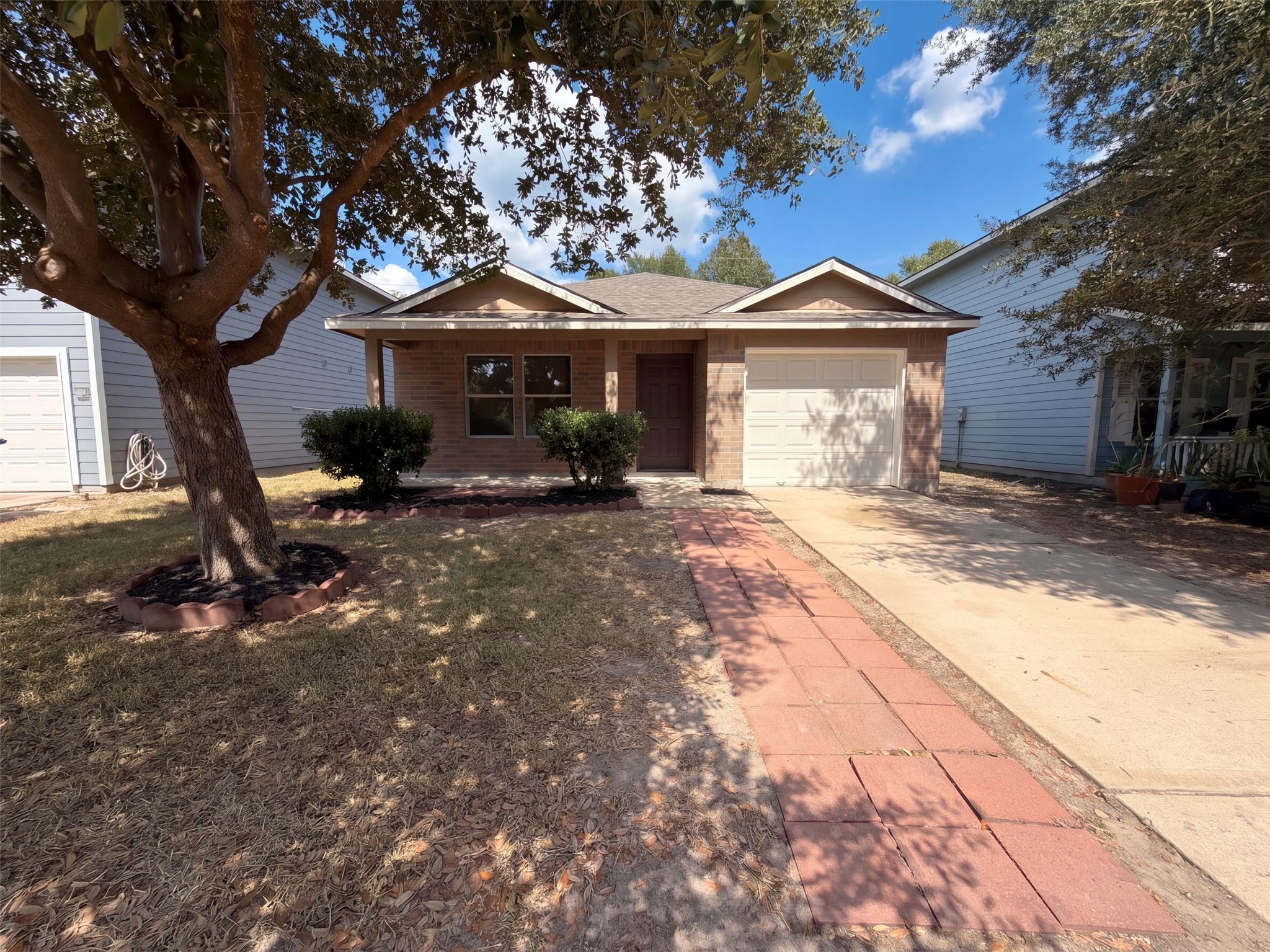 7435 Kennemer Drive Property Photo 1