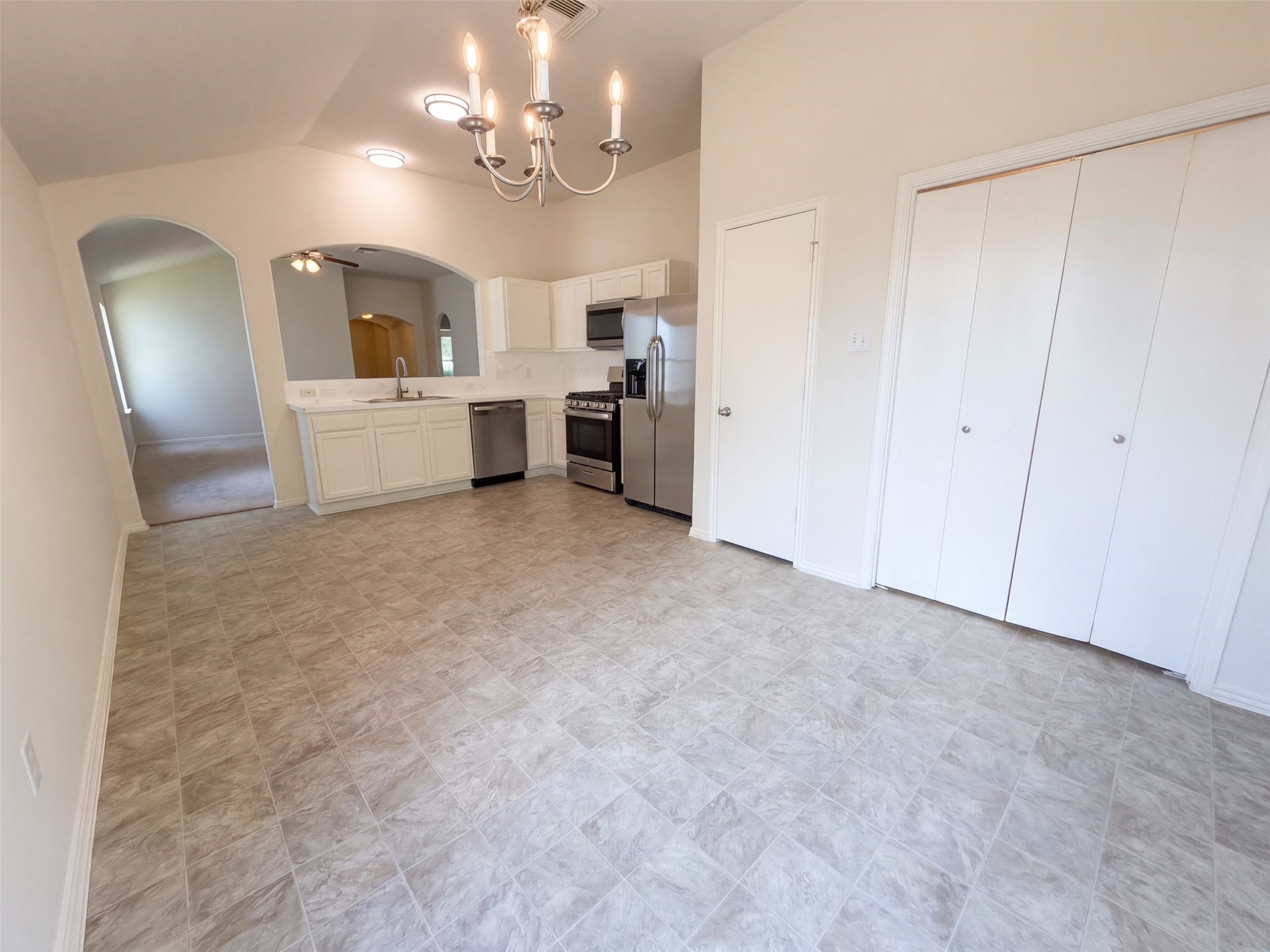 7435 Kennemer Drive Property Photo 10