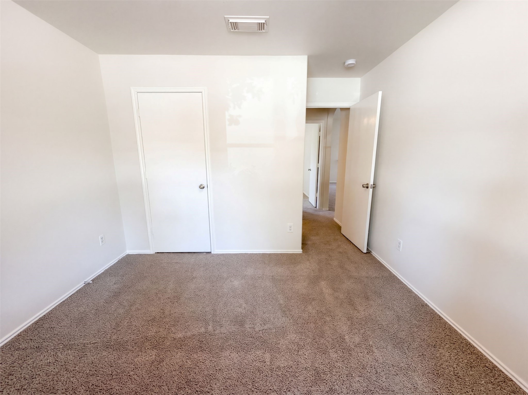 7435 Kennemer Drive Property Photo 11