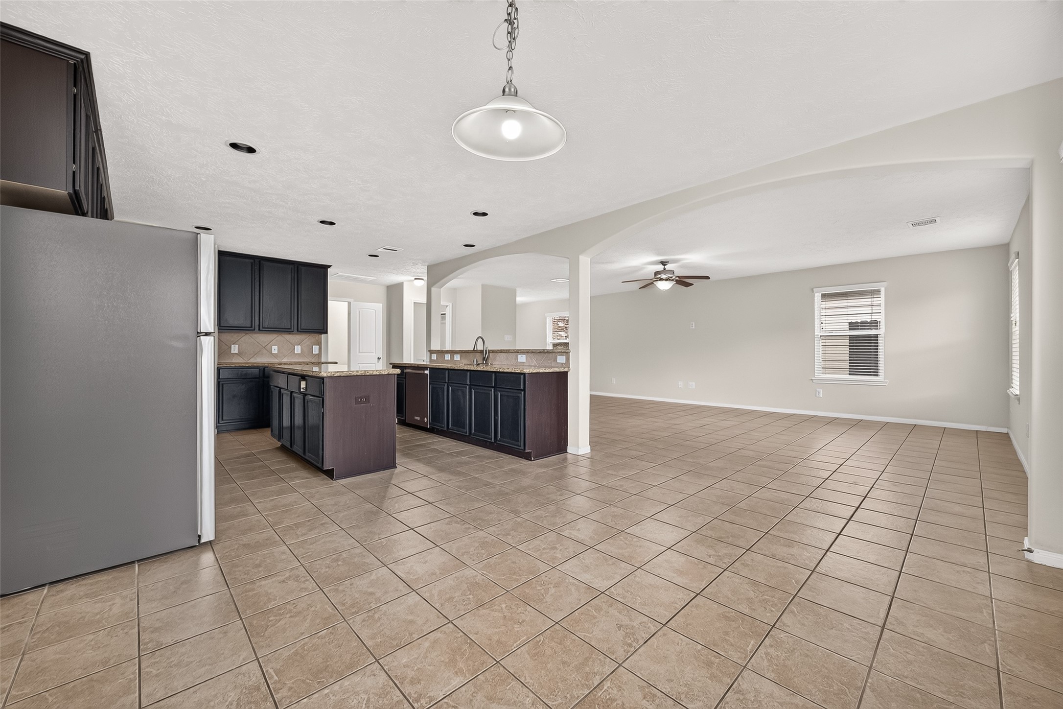 11823 Red Hummingbird Drive Property Photo 11