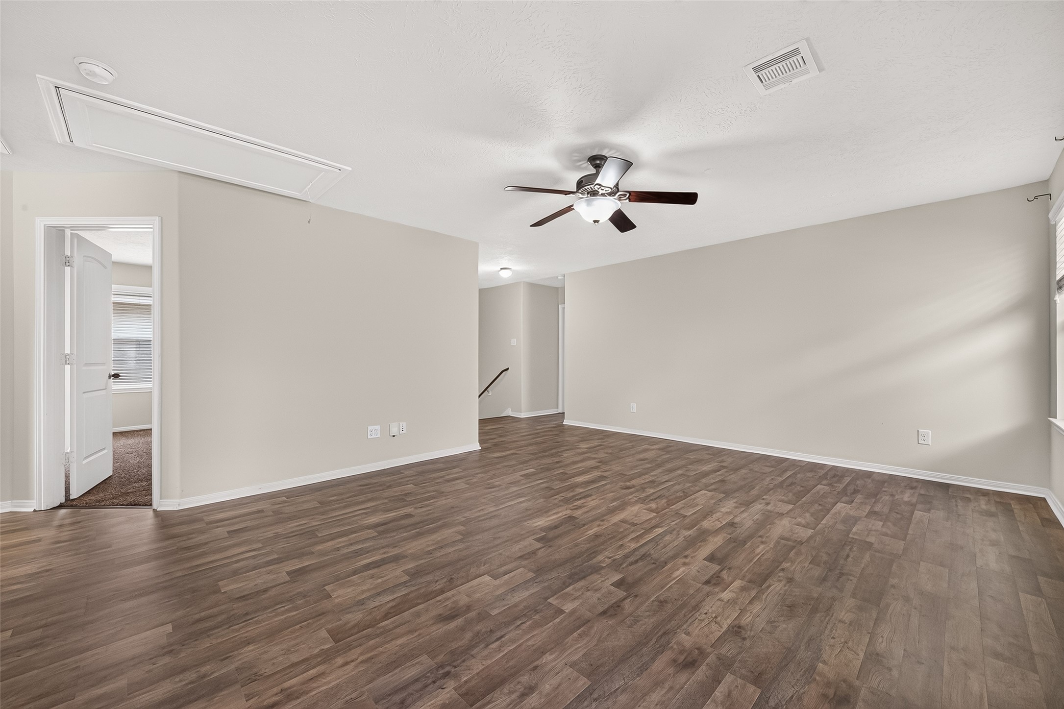 11823 Red Hummingbird Drive Property Photo 29