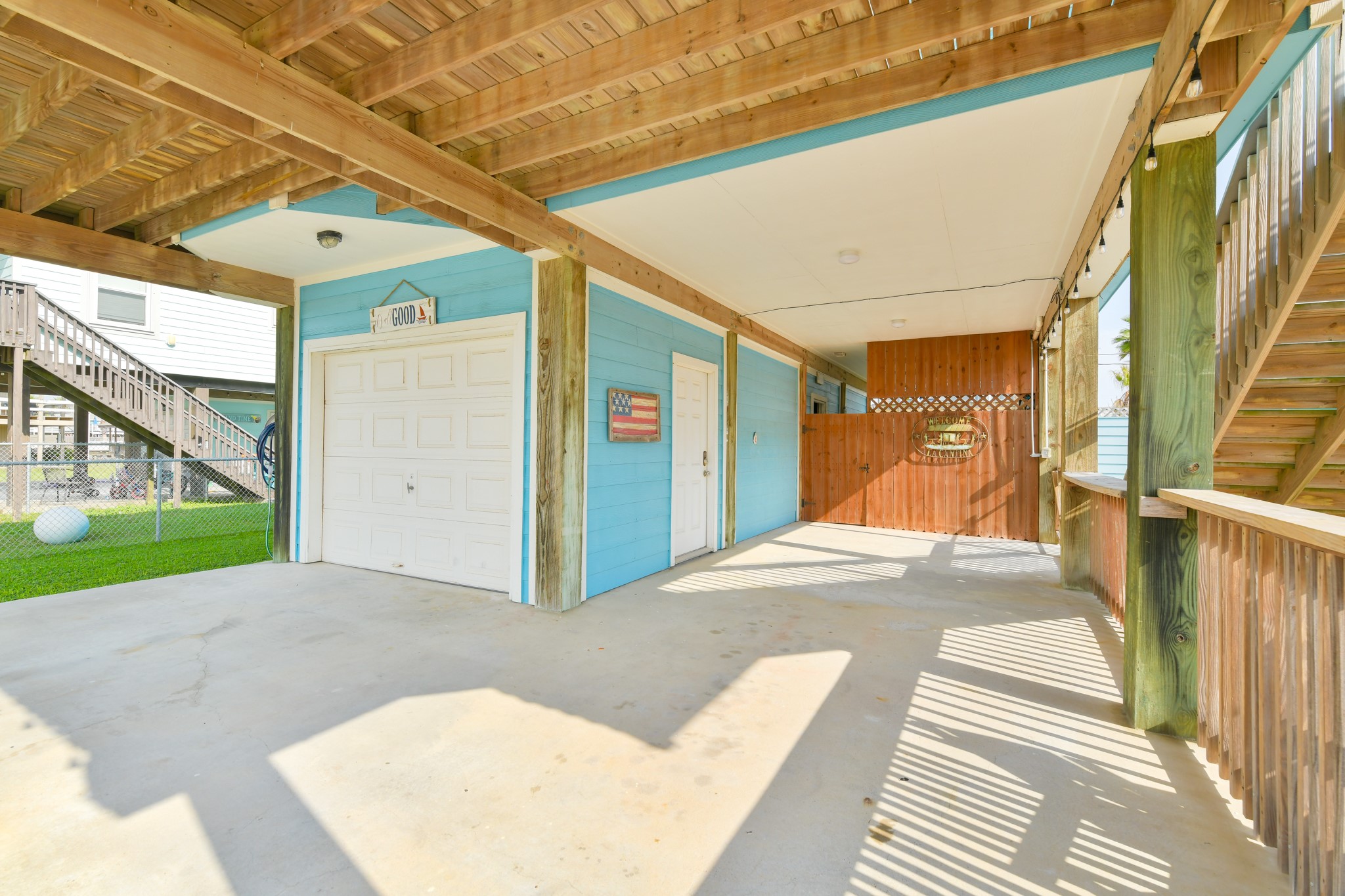 4131 Jackson Drive Property Photo 3