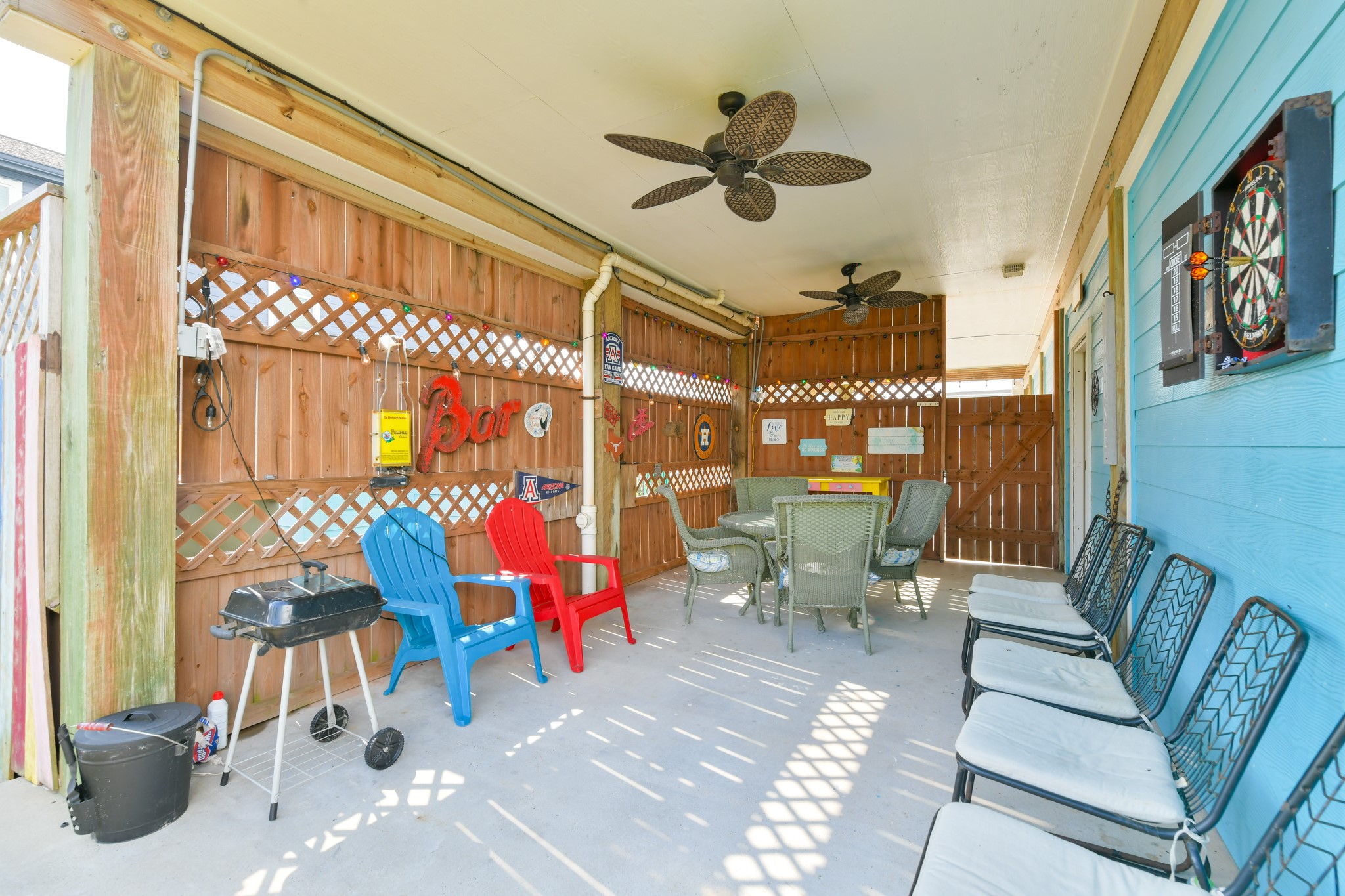 4131 Jackson Drive Property Photo 4
