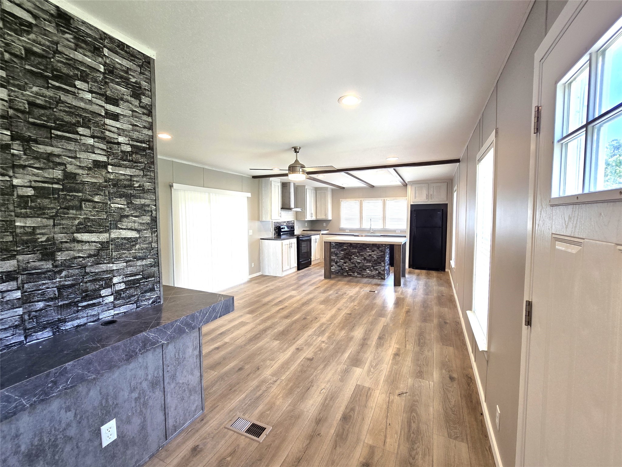 215 Buffalo Way Property Photo 12