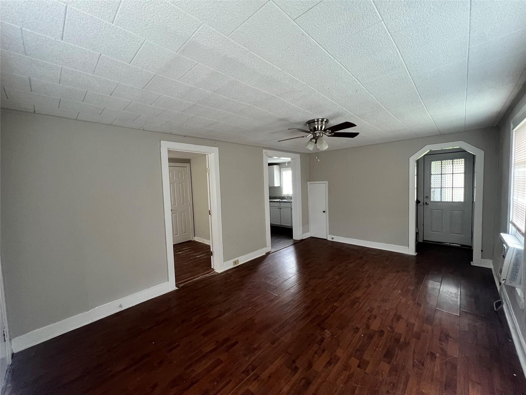 312 S Pumphrey Street Property Photo 11