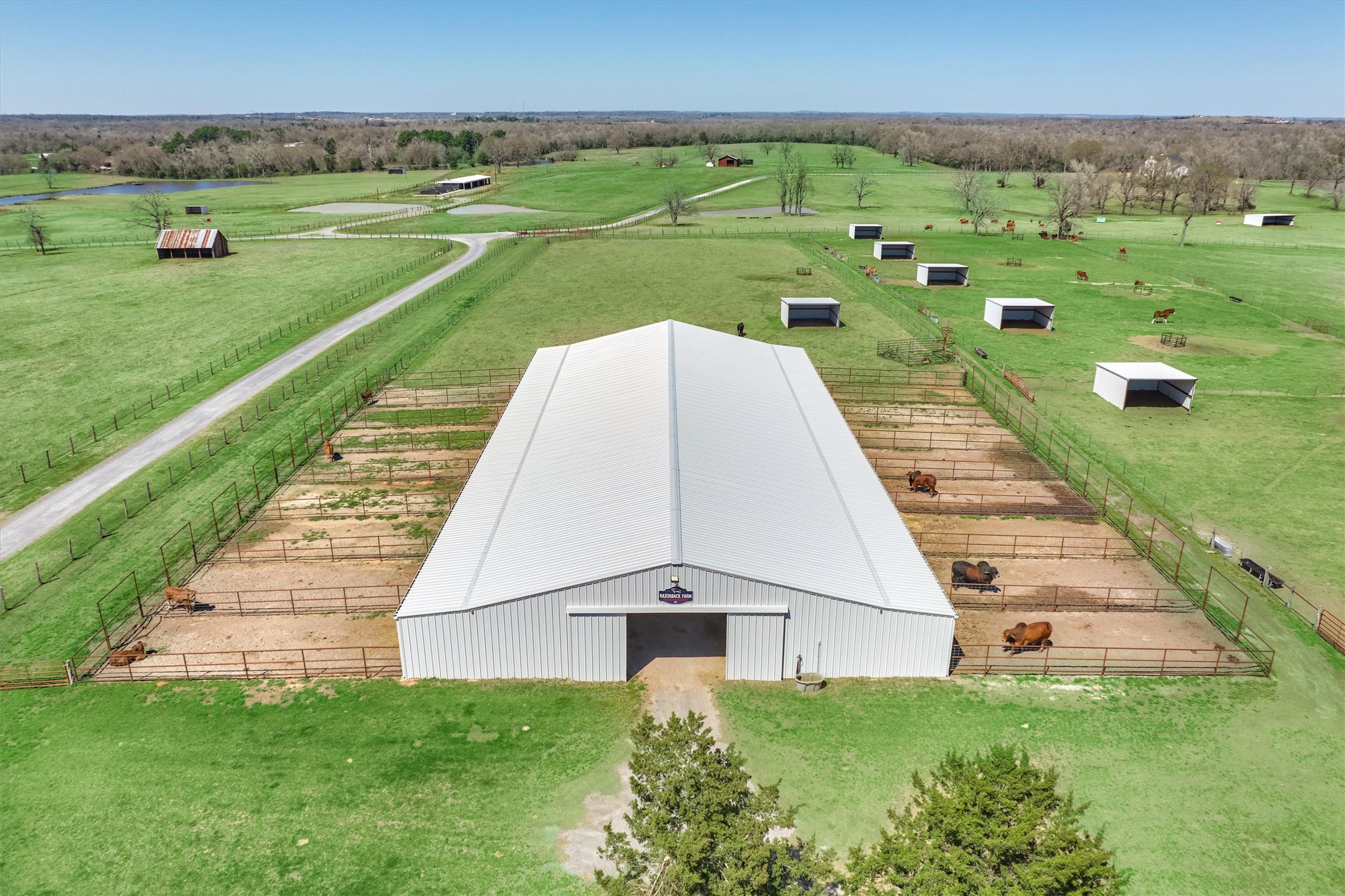 22199 Interstate Highway 45 Feeder N Property Photo 32