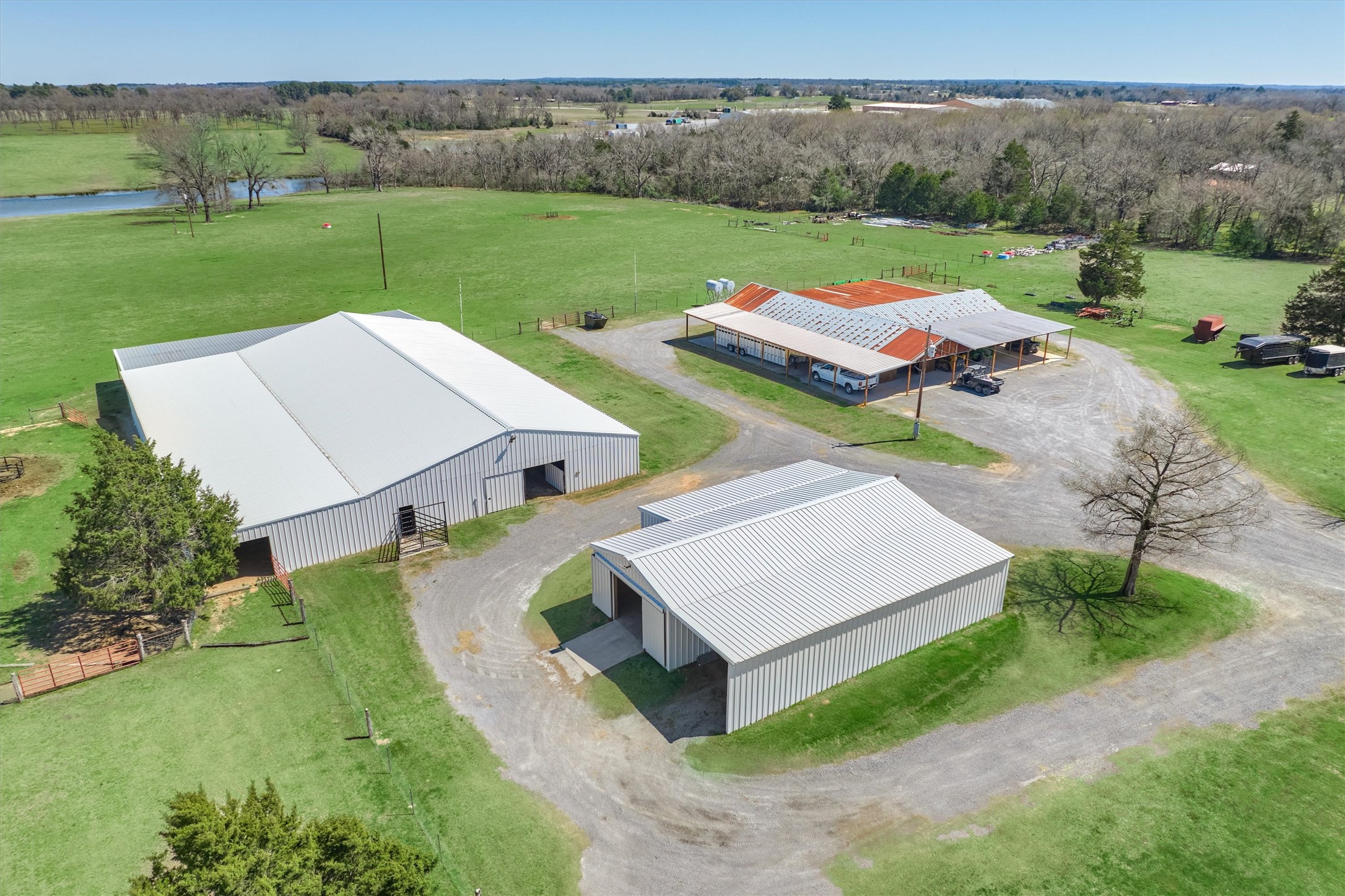 22199 Interstate Highway 45 Feeder N Property Photo 33