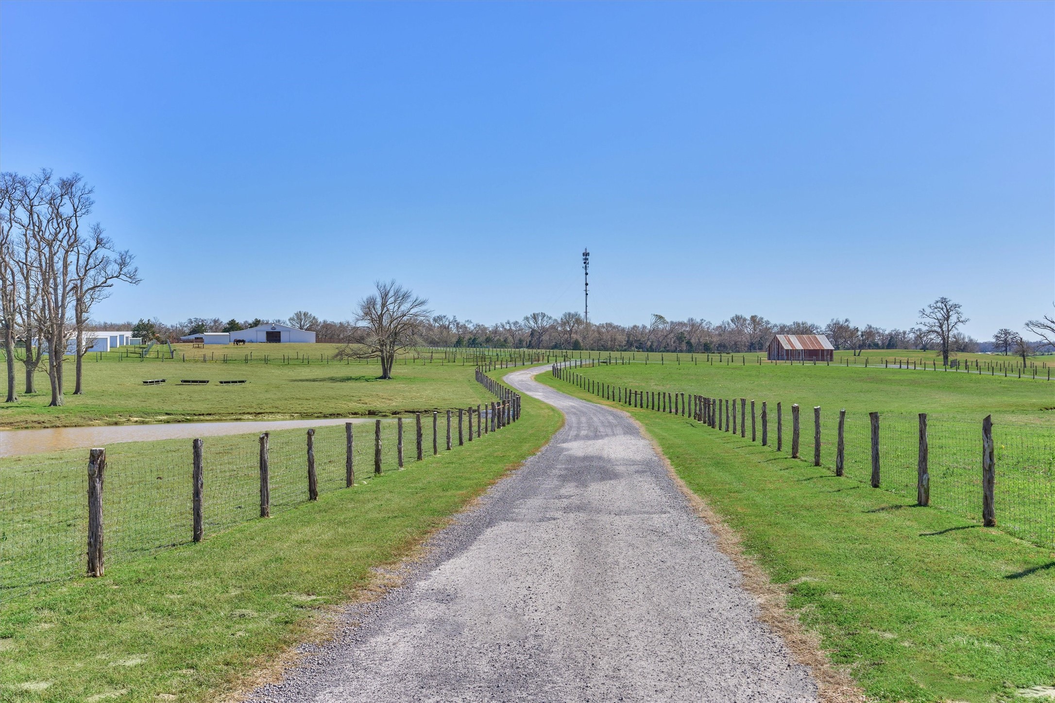 22199 Interstate Highway 45 Feeder N Property Photo 41