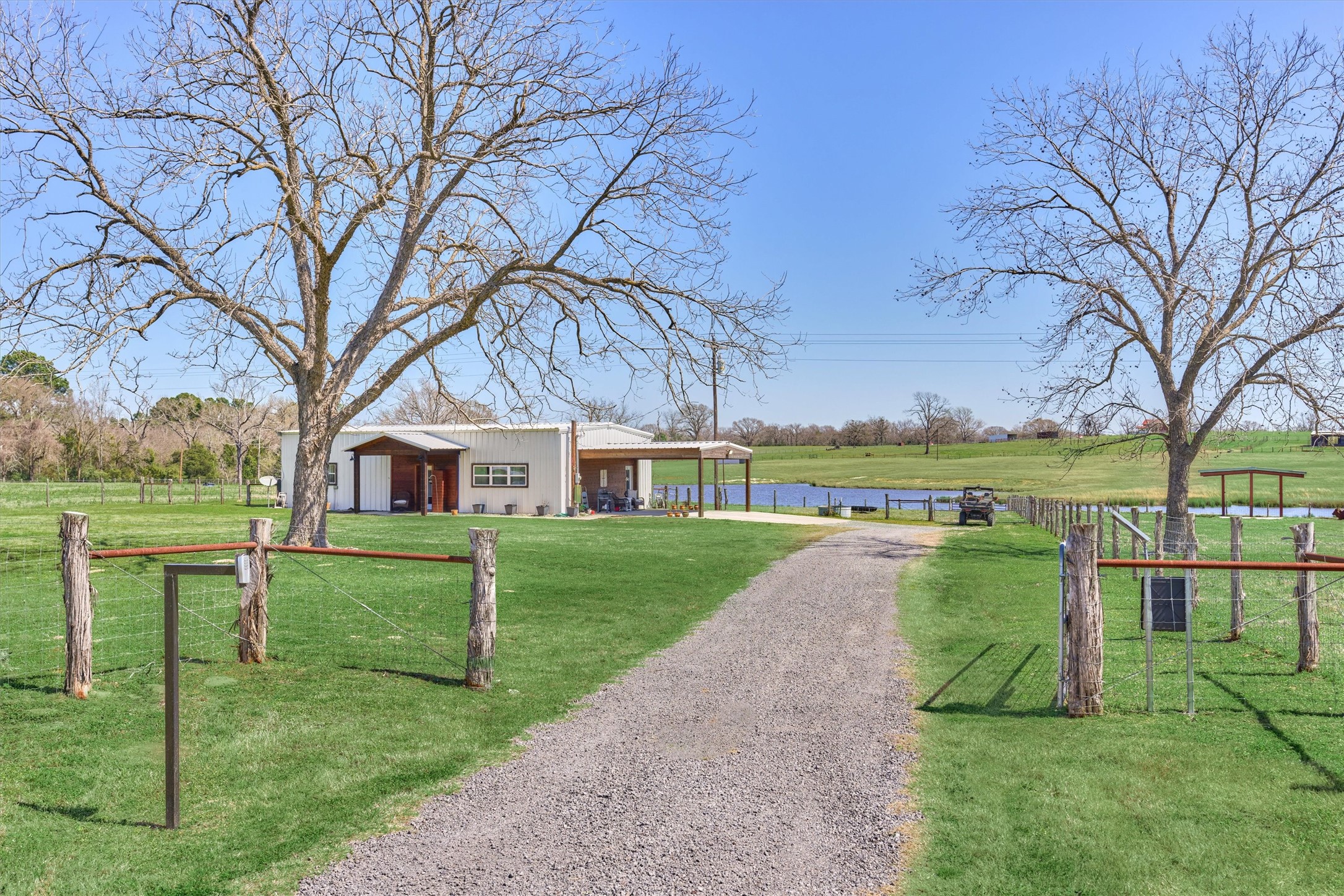 22199 Interstate Highway 45 Feeder N Property Photo 46