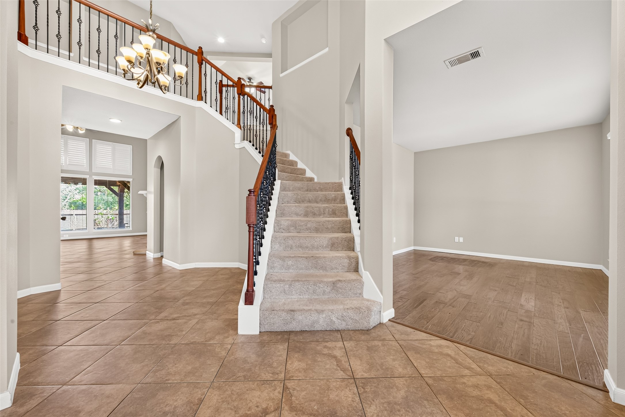 5207 Belvedere Drive Property Photo 7