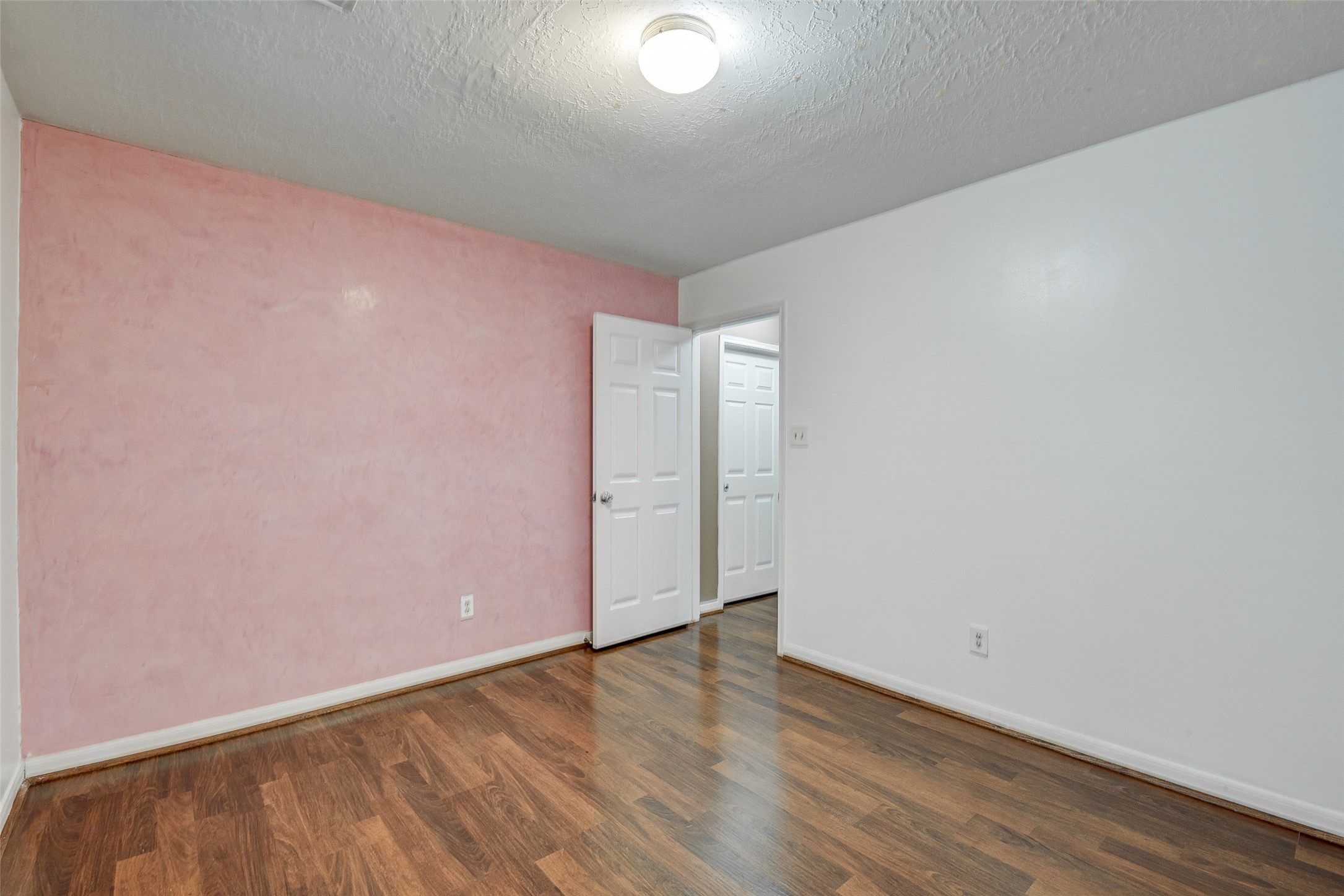 6123 Old Farmhouse Lane Property Photo 16