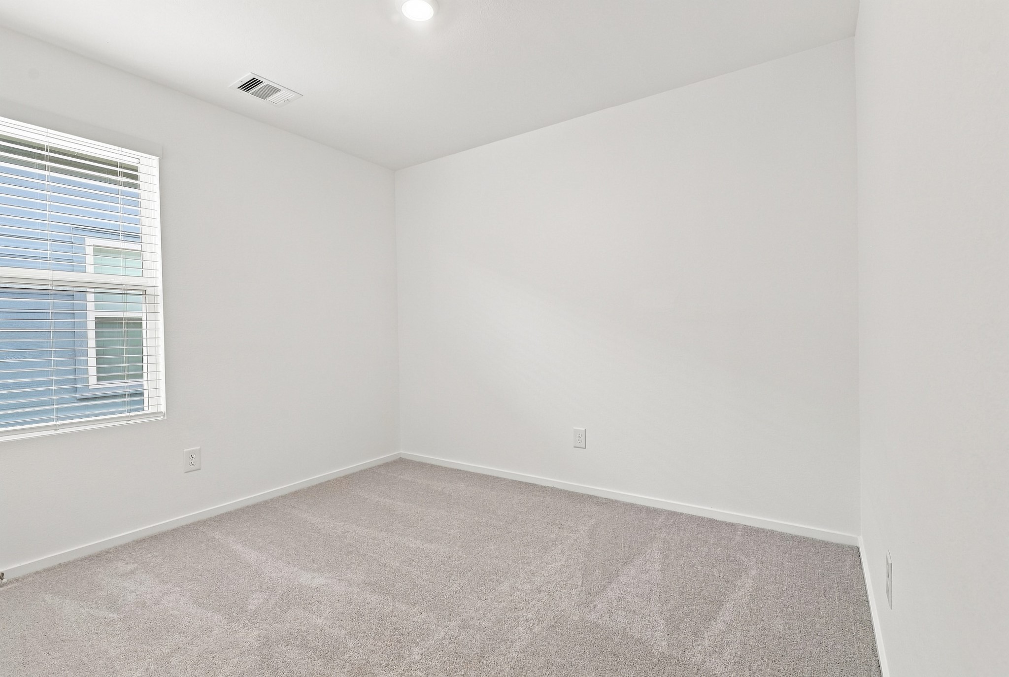 20151 Green Mallard St Property Photo 11