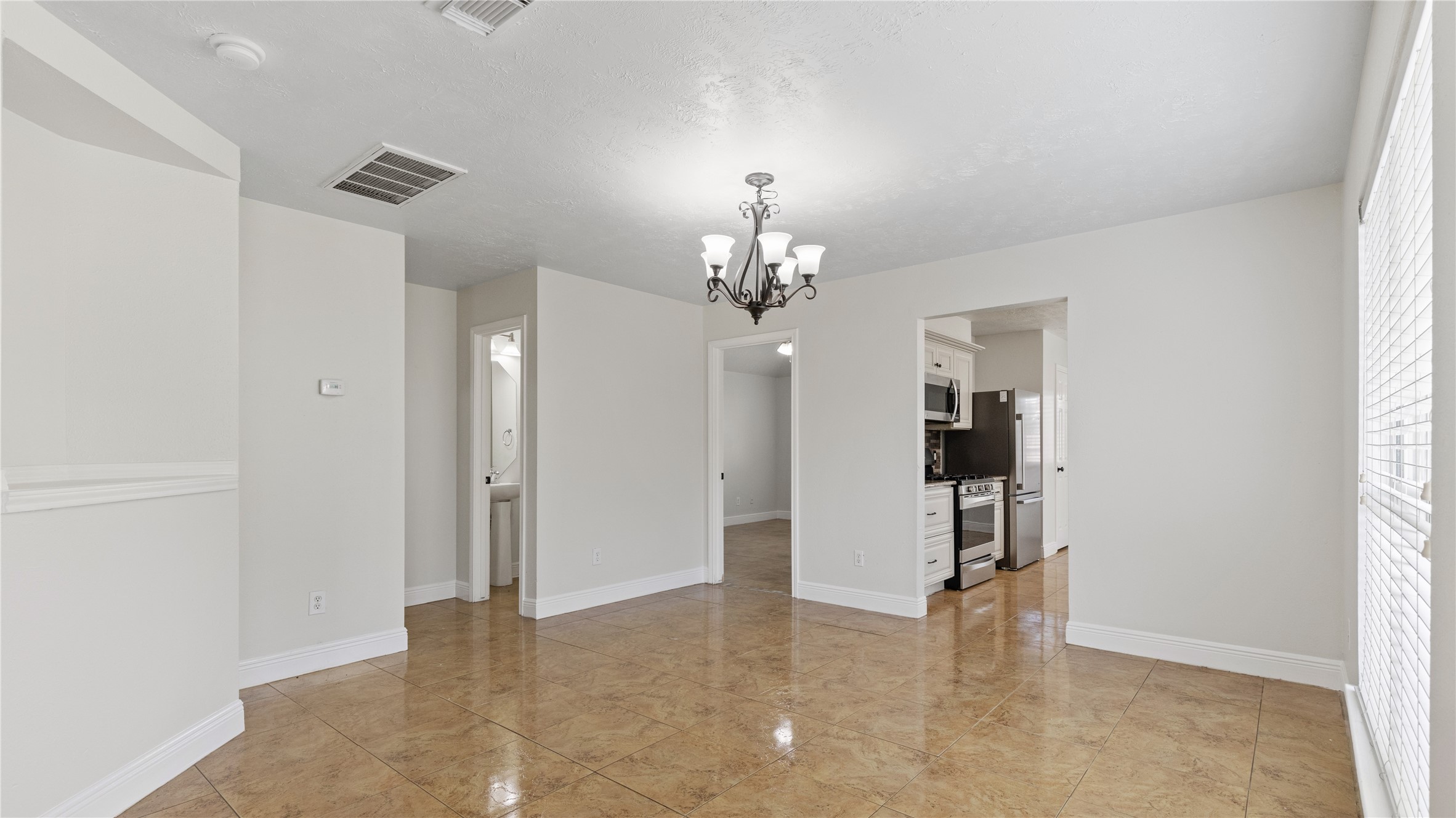 4602 Garden Meadow Drive Property Photo 5