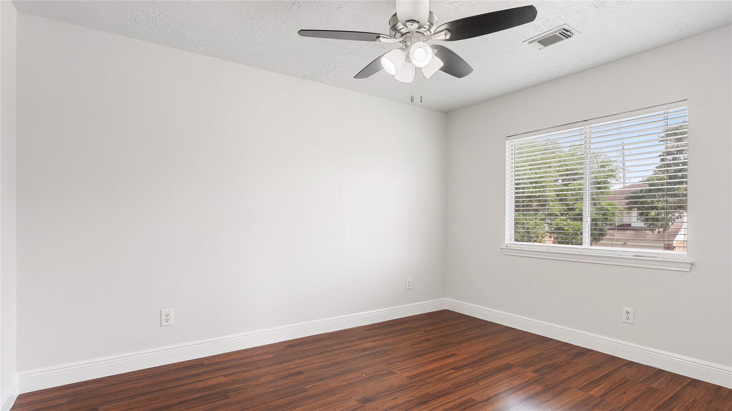 4602 Garden Meadow Drive Property Photo 23