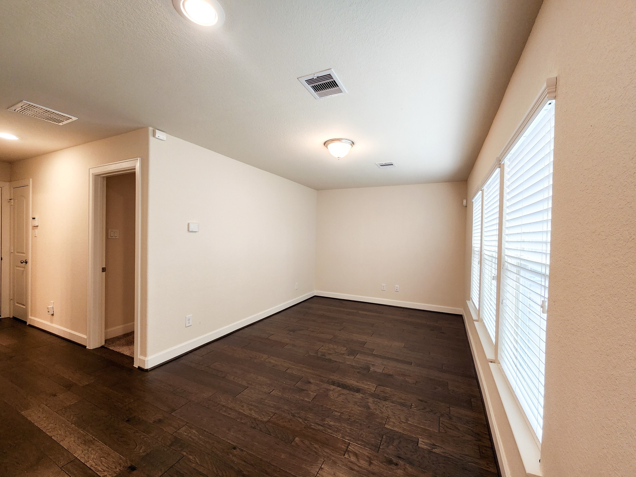 10717 Madden Oaks Place Property Photo 3