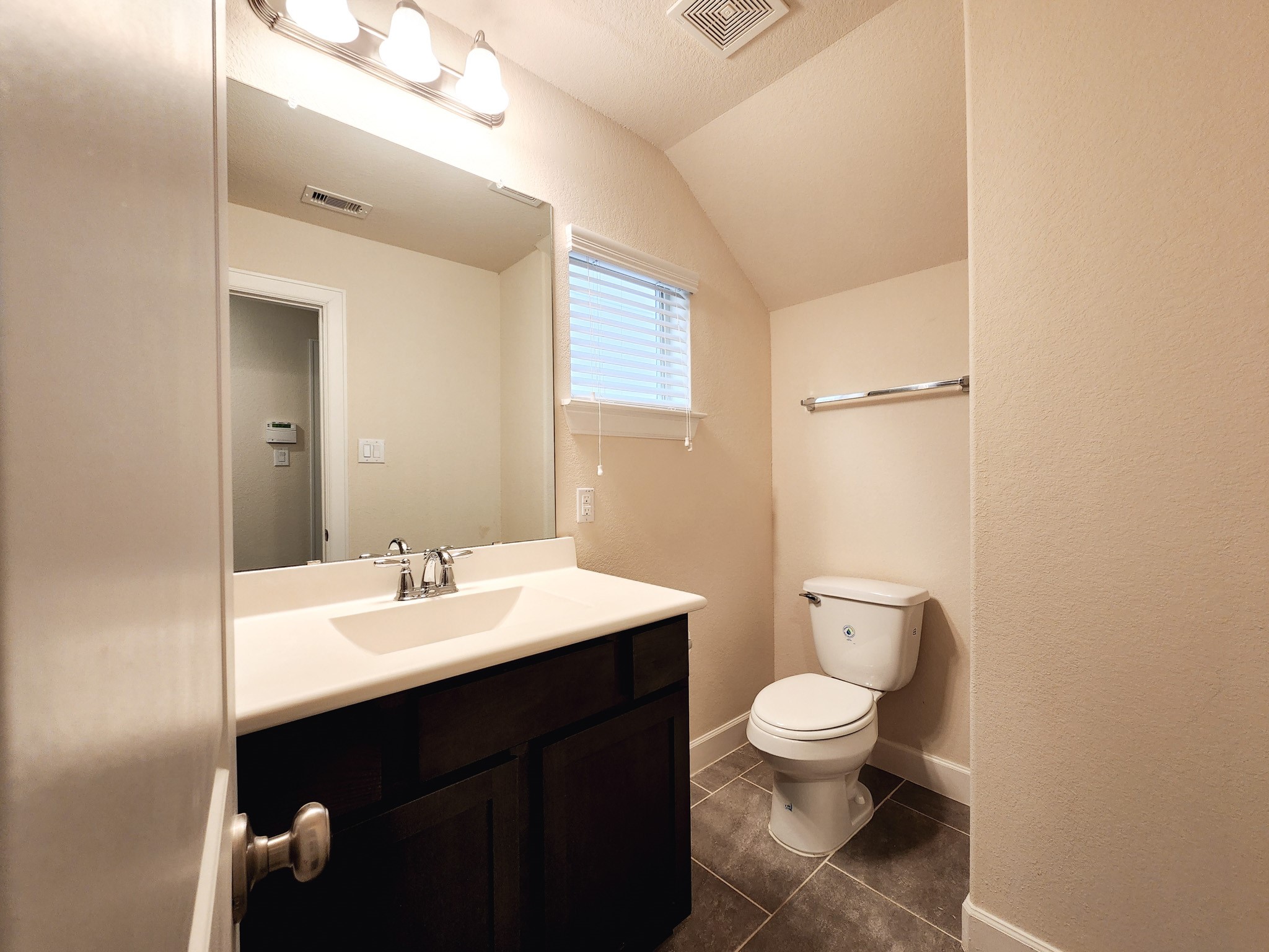 10717 Madden Oaks Place Property Photo 8