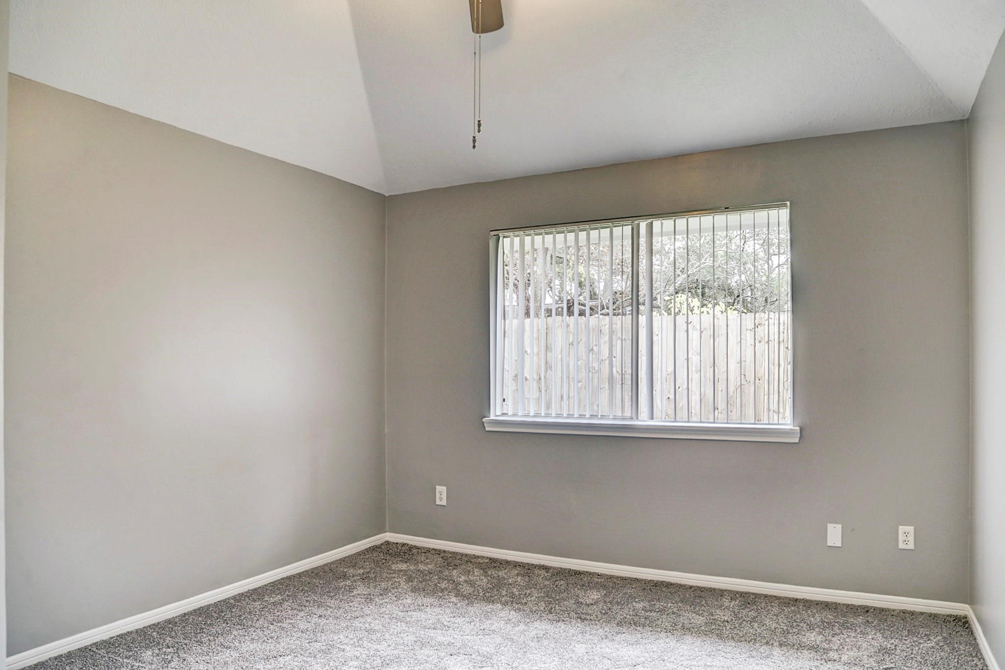 1925 Florida Drive Property Photo 12