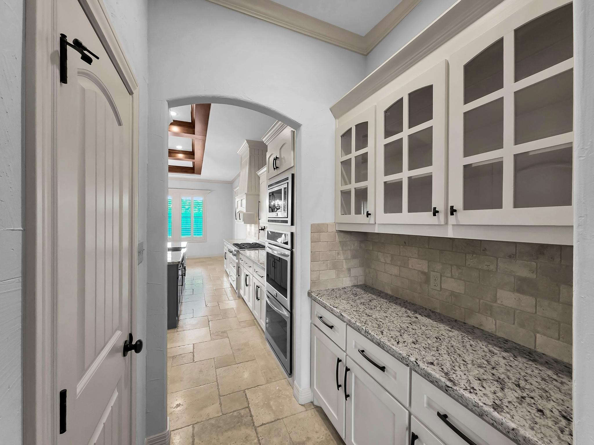 302 Spring Brook Court Property Photo 6