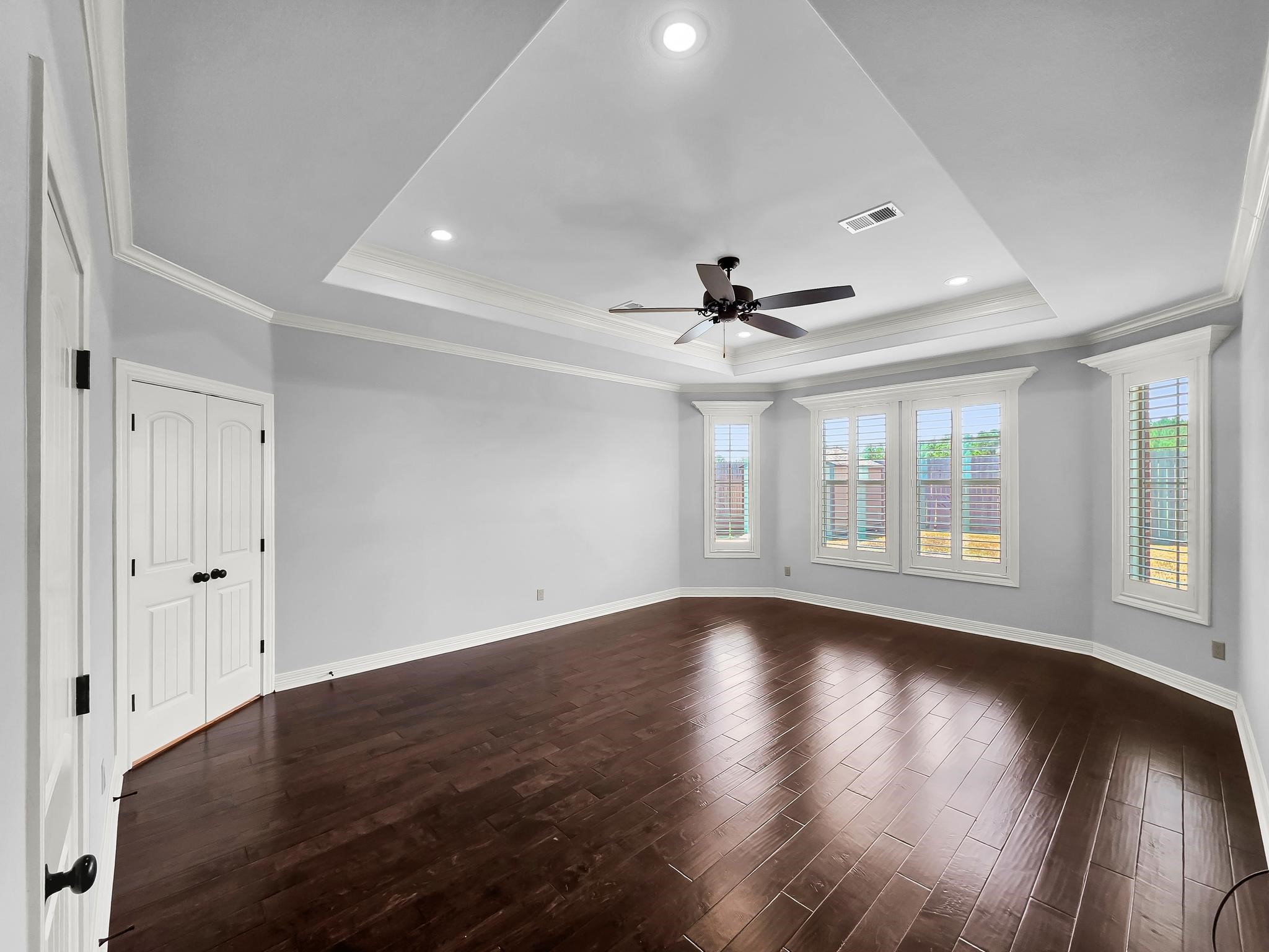 302 Spring Brook Court Property Photo 11
