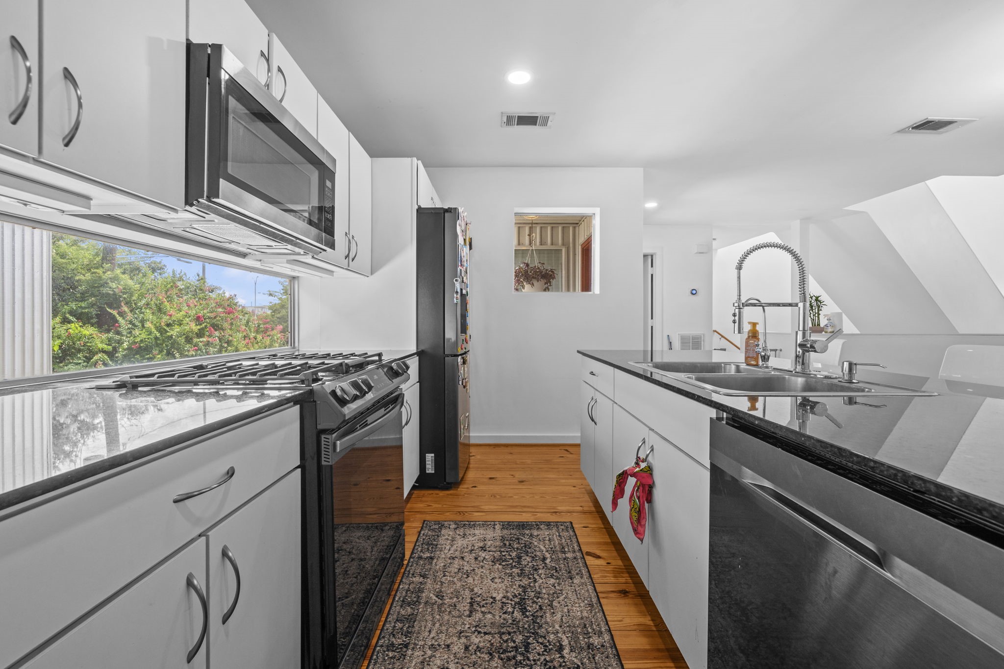 6128 Grand Boulevard Property Photo 28