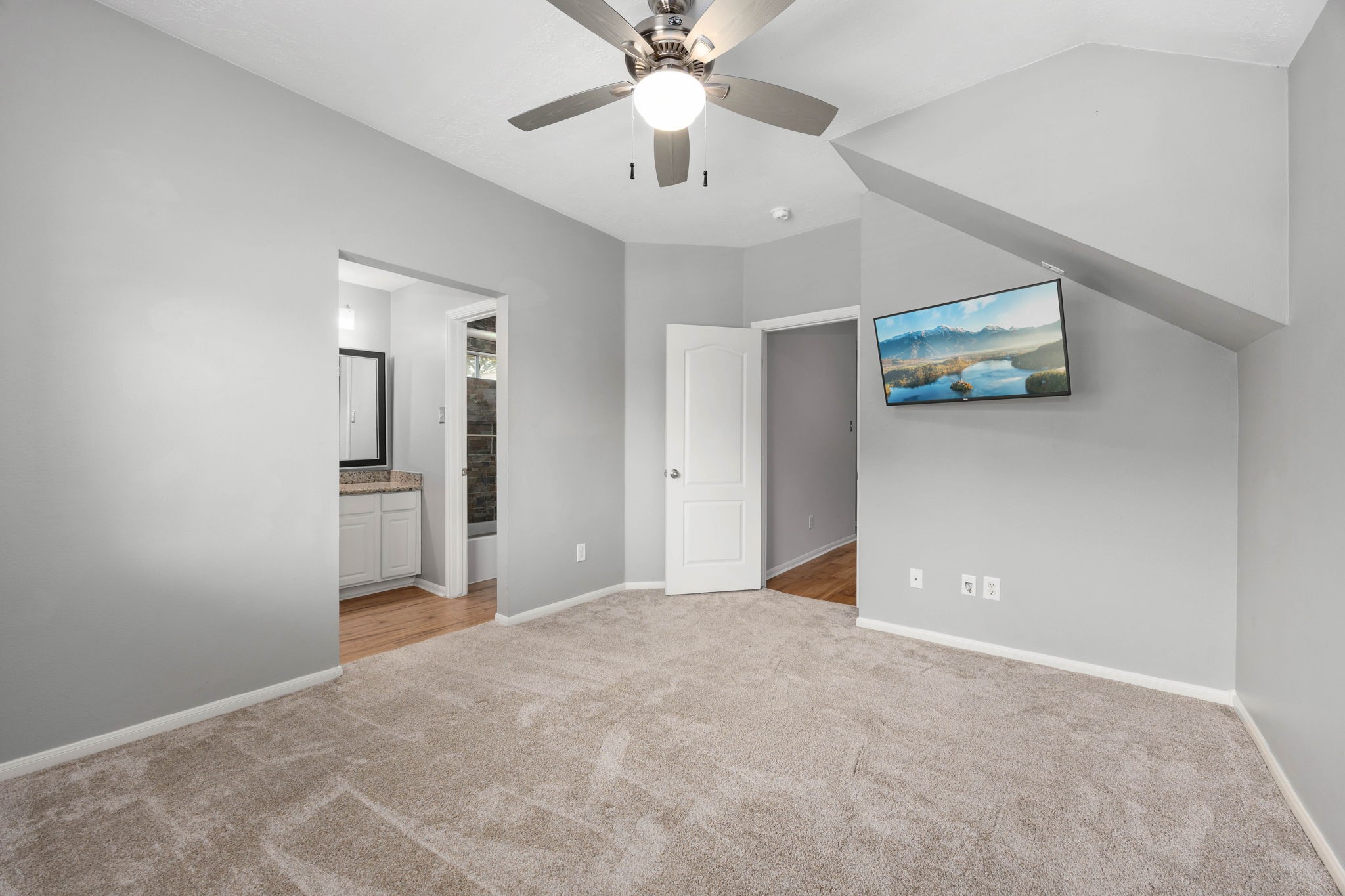 18710 Ember Trails Drive Property Photo 22