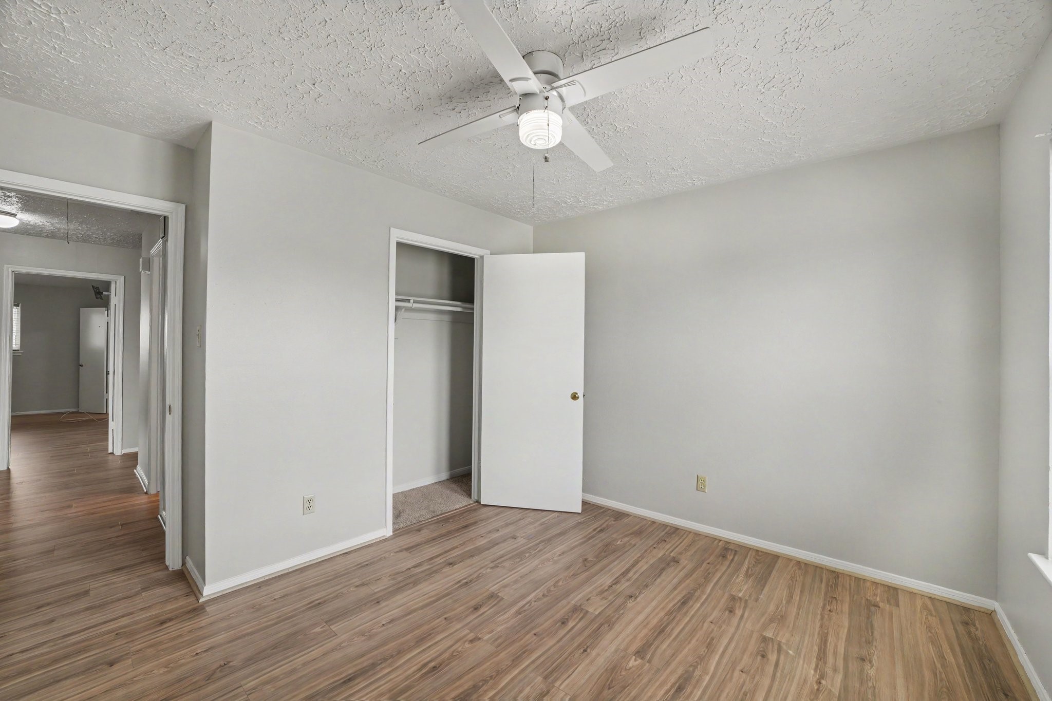 44 Chapparal Court Property Photo 23