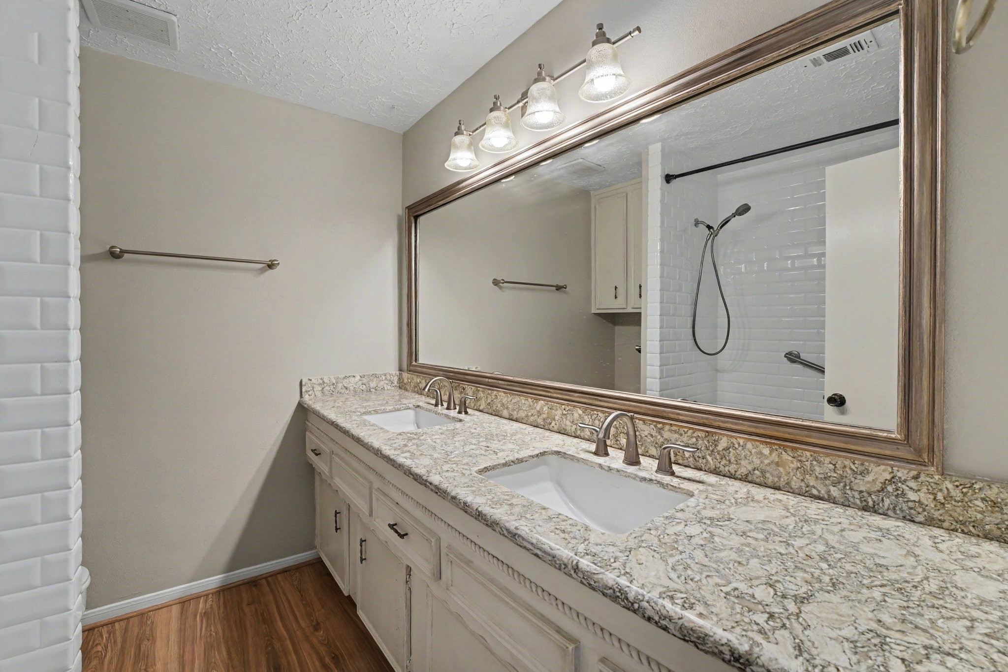 44 Chapparal Court Property Photo 24