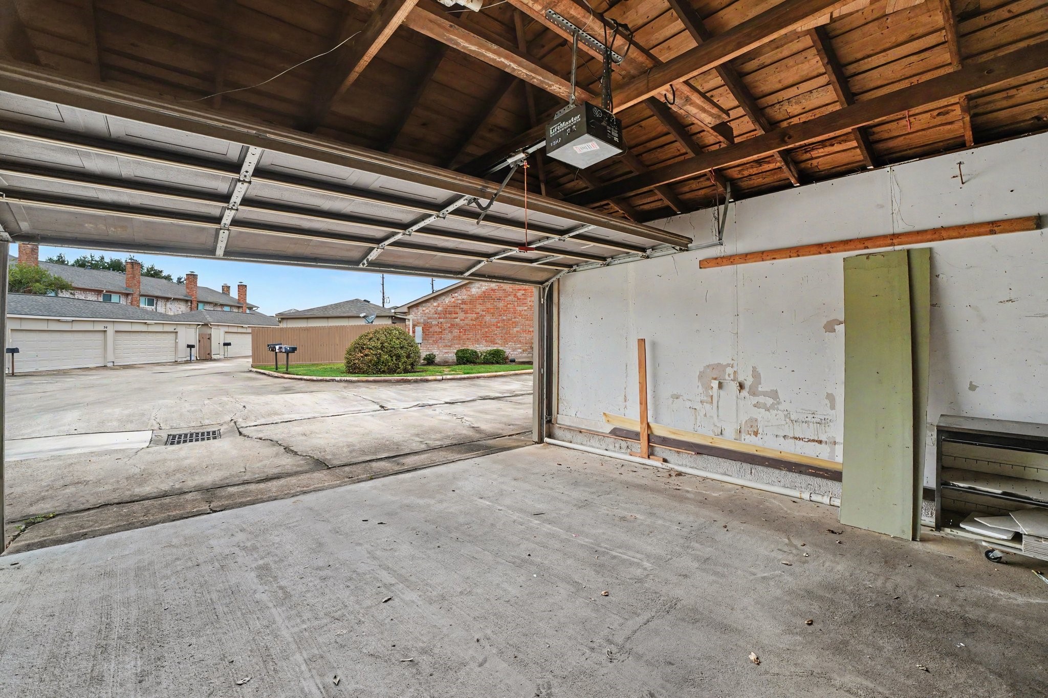 44 Chapparal Court Property Photo 28