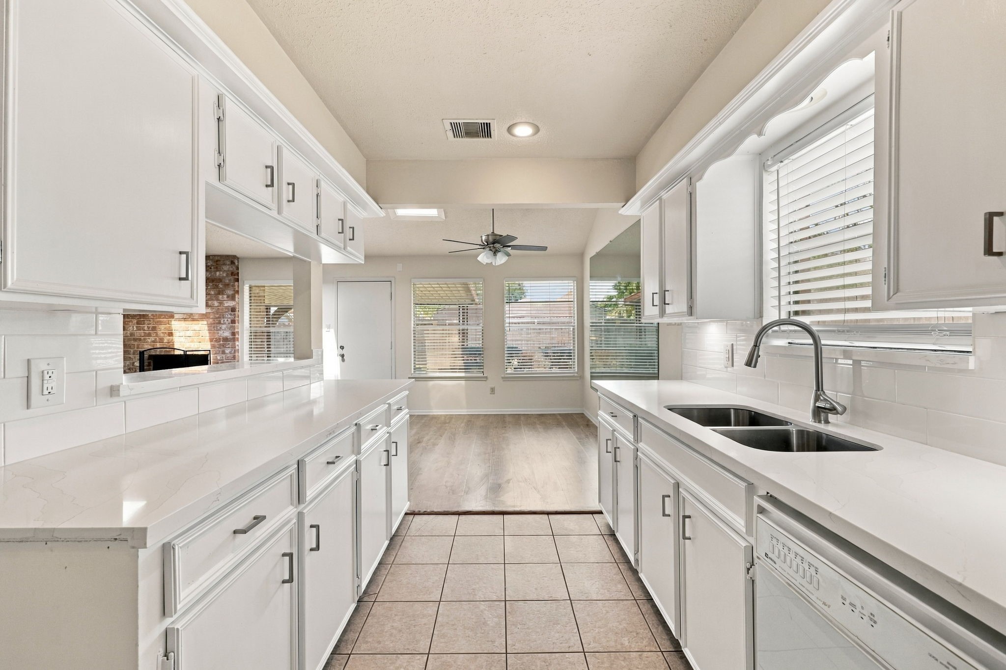 9855 Sagebud Lane Property Photo 1