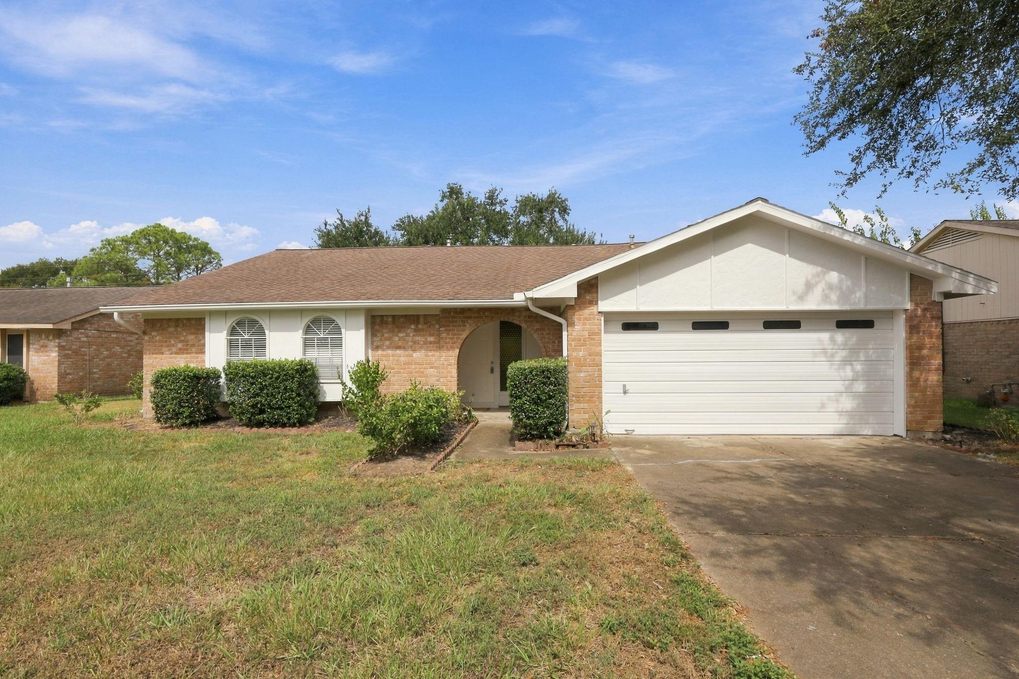9855 Sagebud Lane Property Photo 2