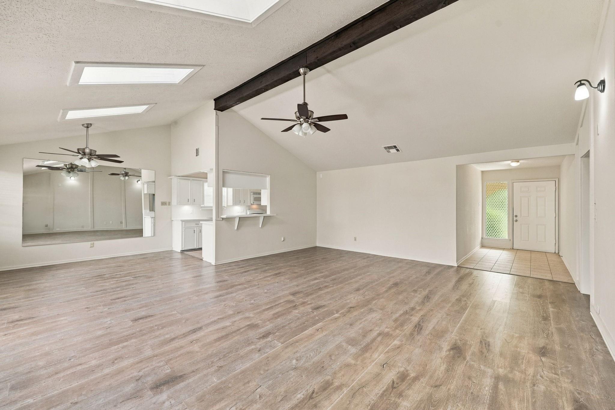 9855 Sagebud Lane Property Photo 5