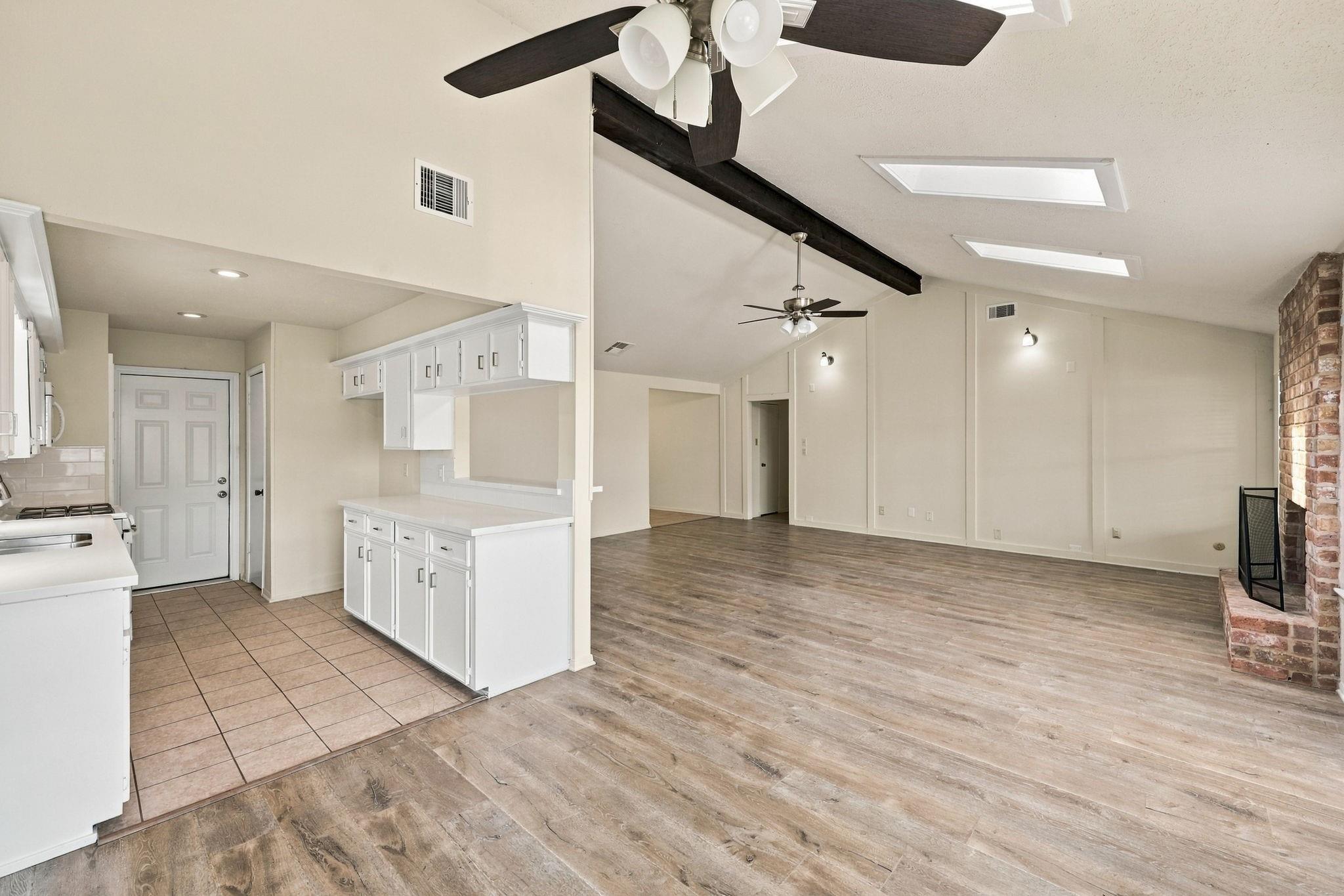 9855 Sagebud Lane Property Photo 10