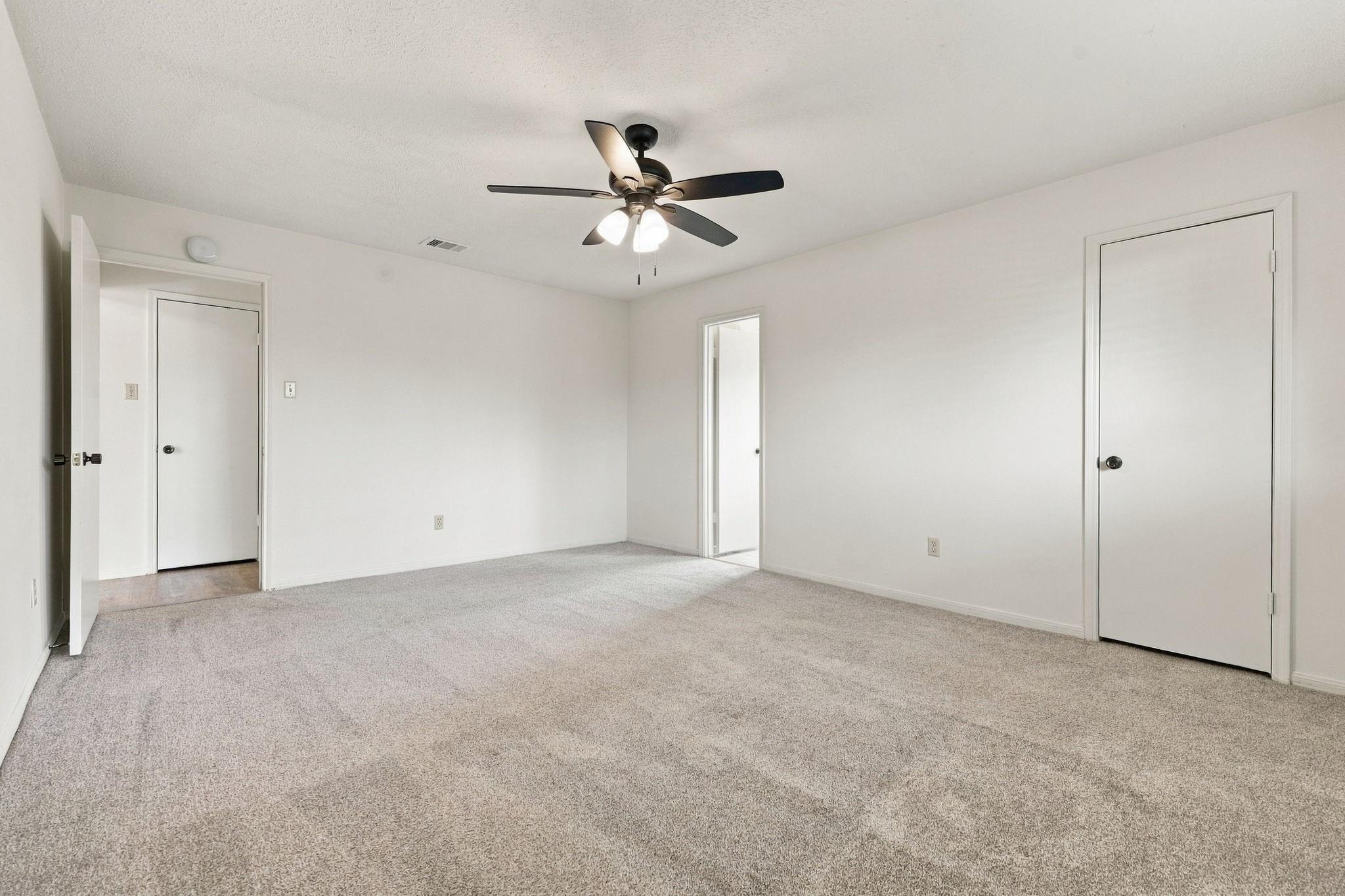 9855 Sagebud Lane Property Photo 14